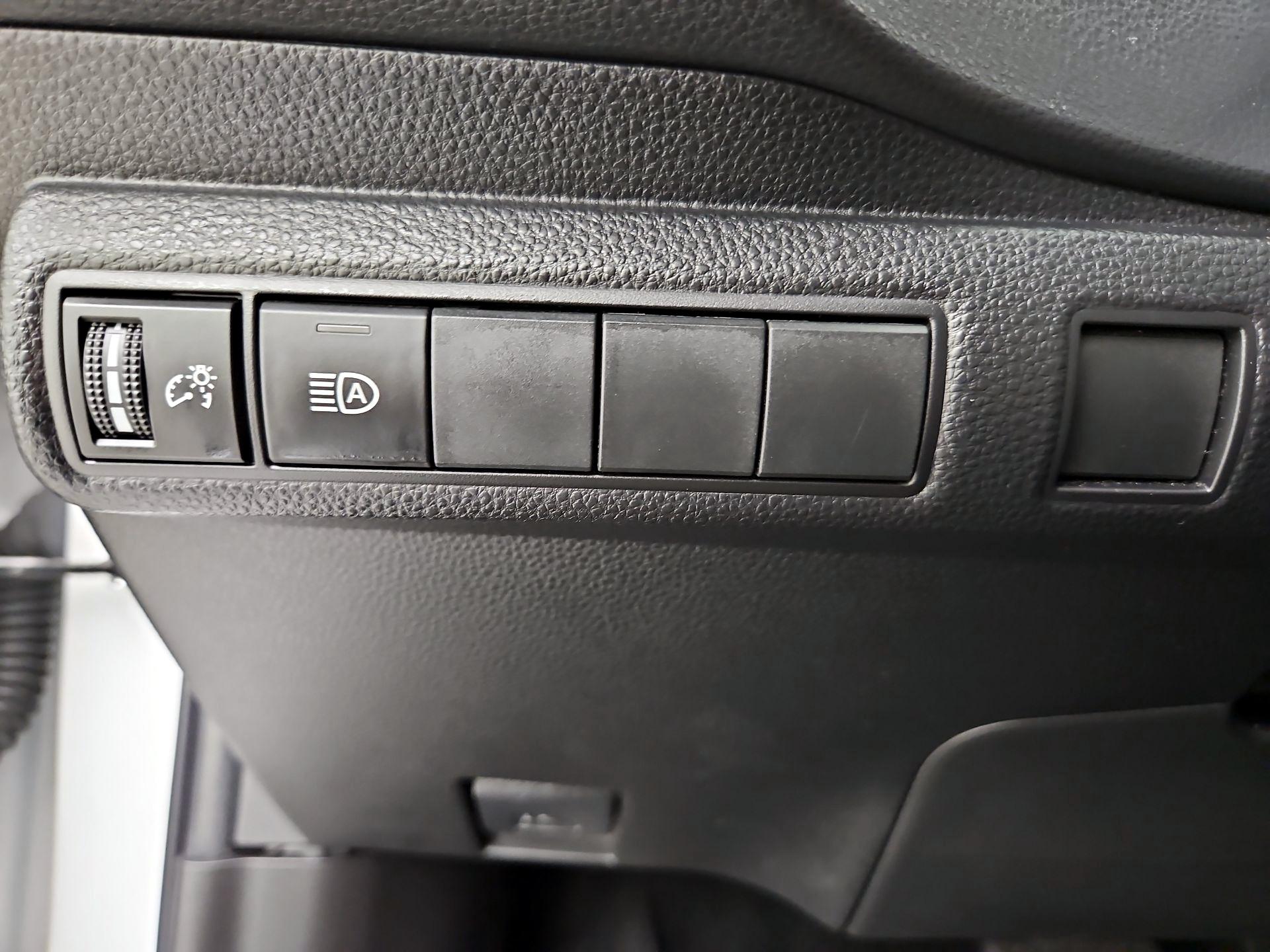 Thumbnail: 2022 Toyota Corolla - 13