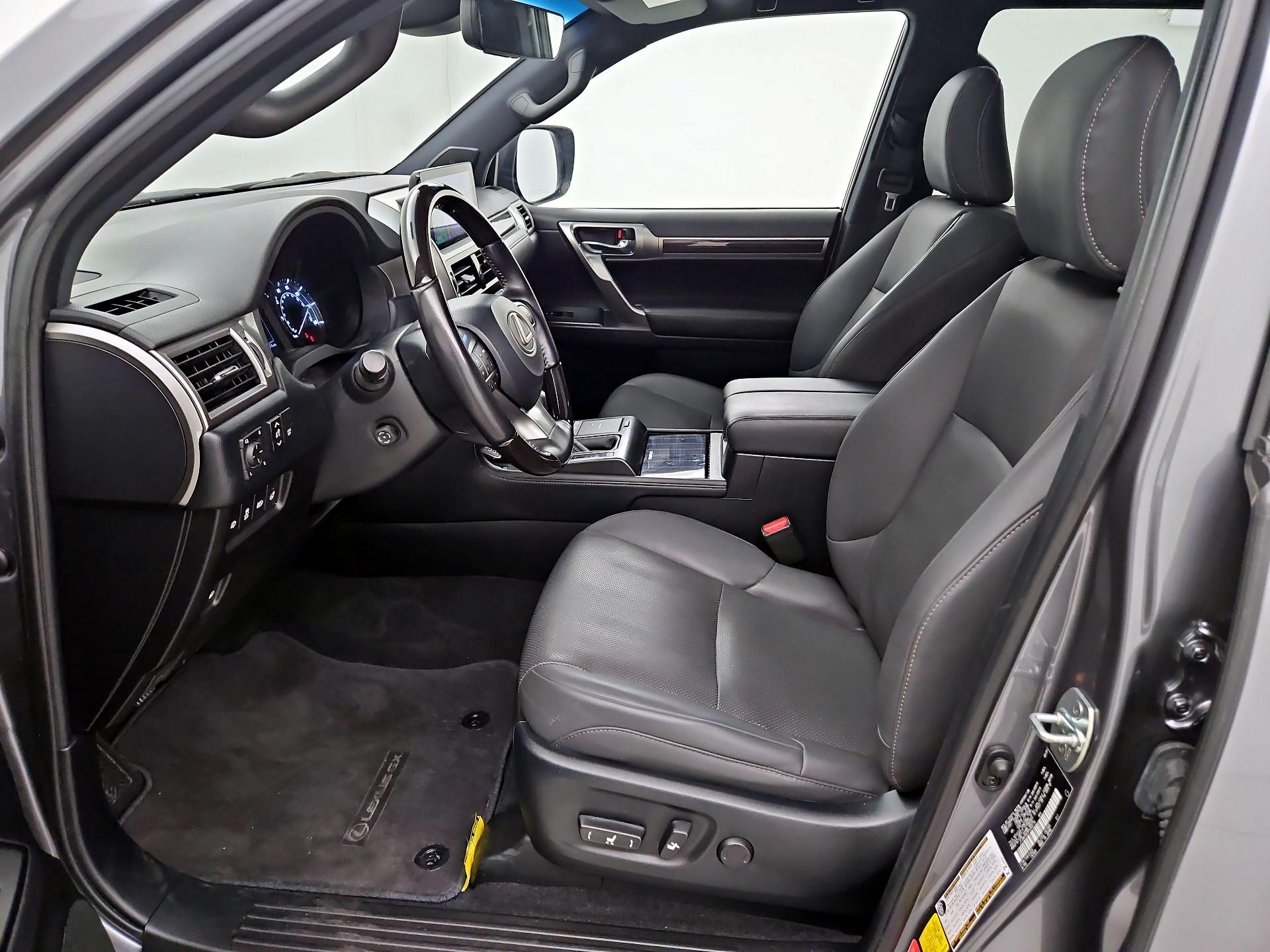 Thumbnail: 2023 Lexus GX - 11