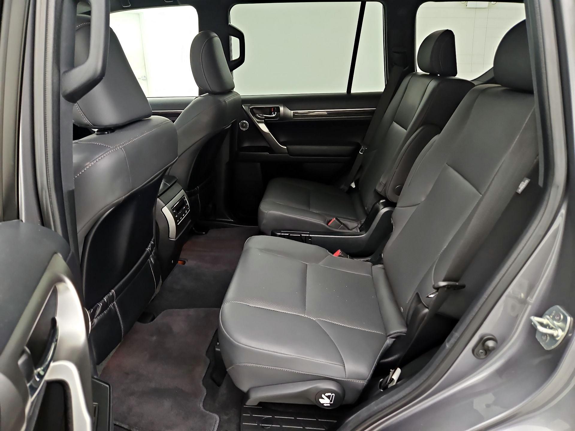 Thumbnail: 2023 Lexus GX - 20