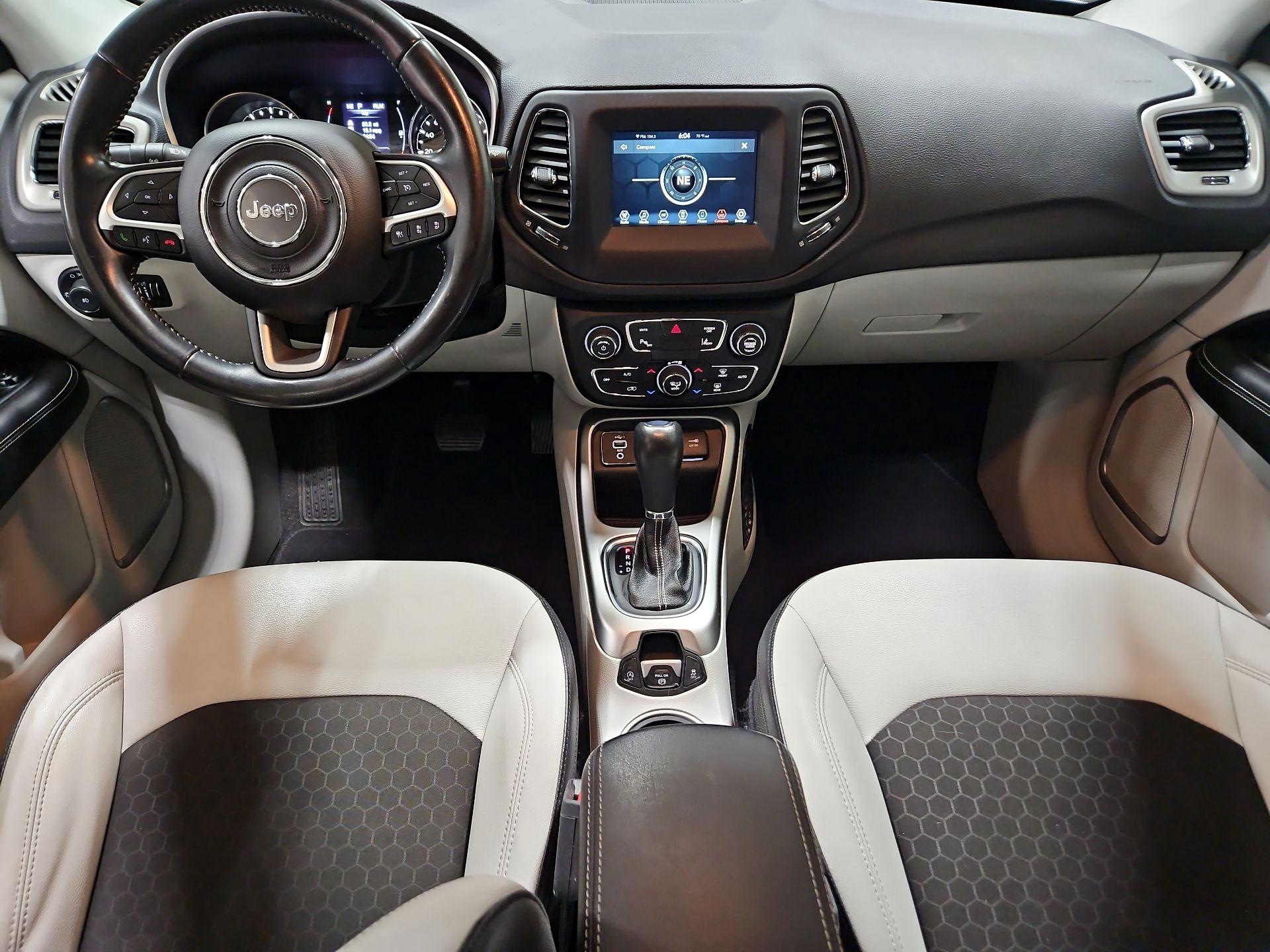 Thumbnail: 2021 Jeep Compass - 9