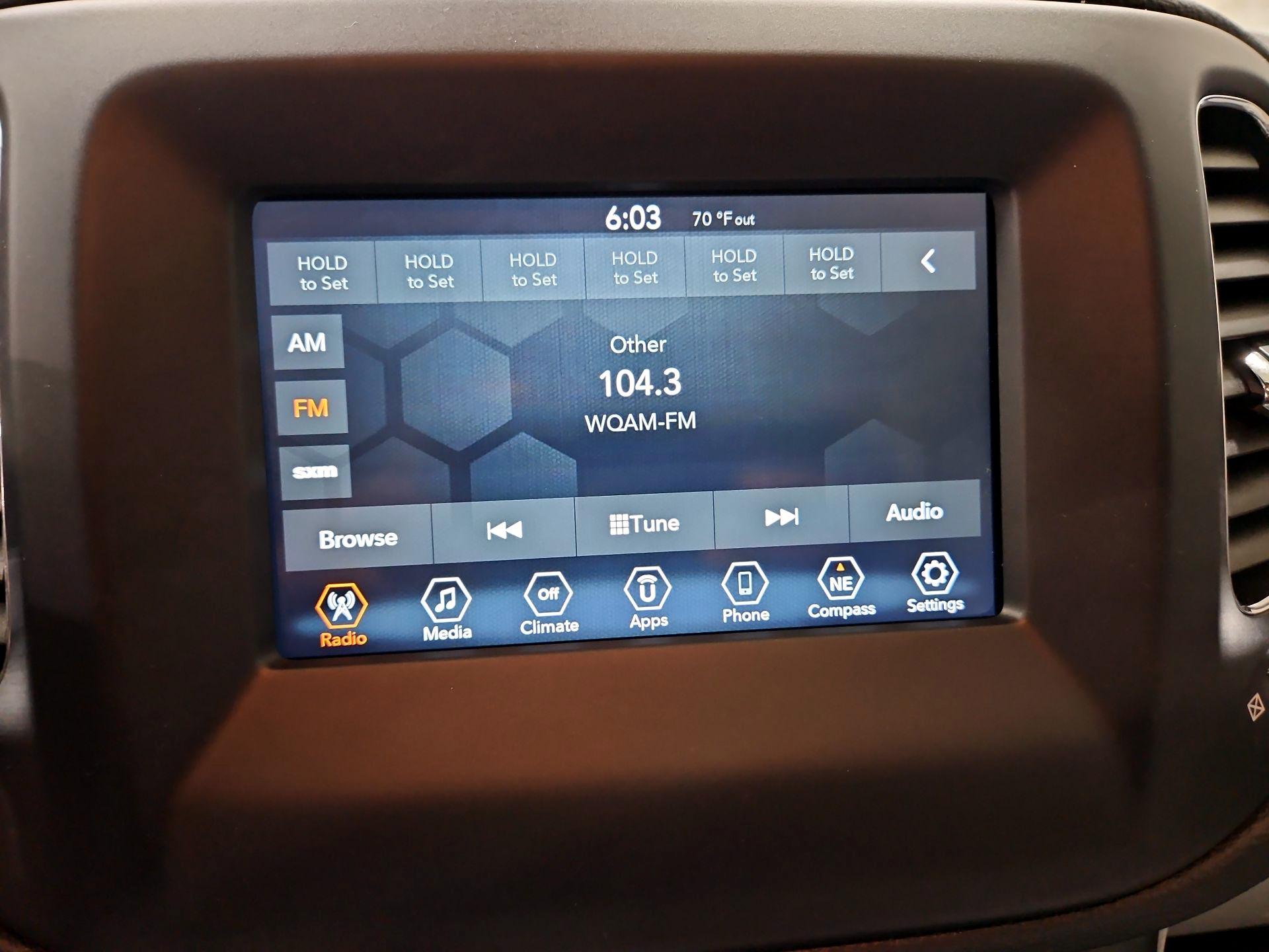 Thumbnail: 2021 Jeep Compass - 15