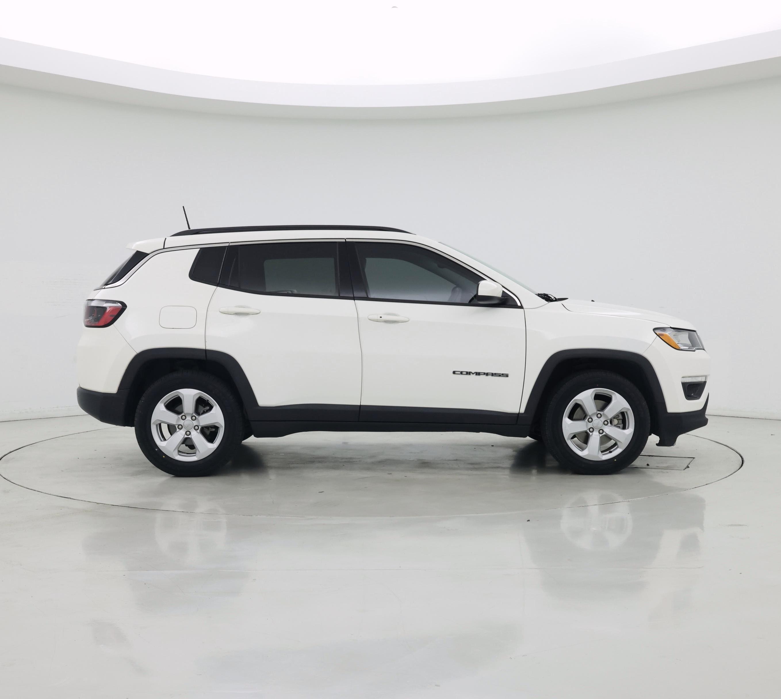 Thumbnail: 2021 Jeep Compass - 7