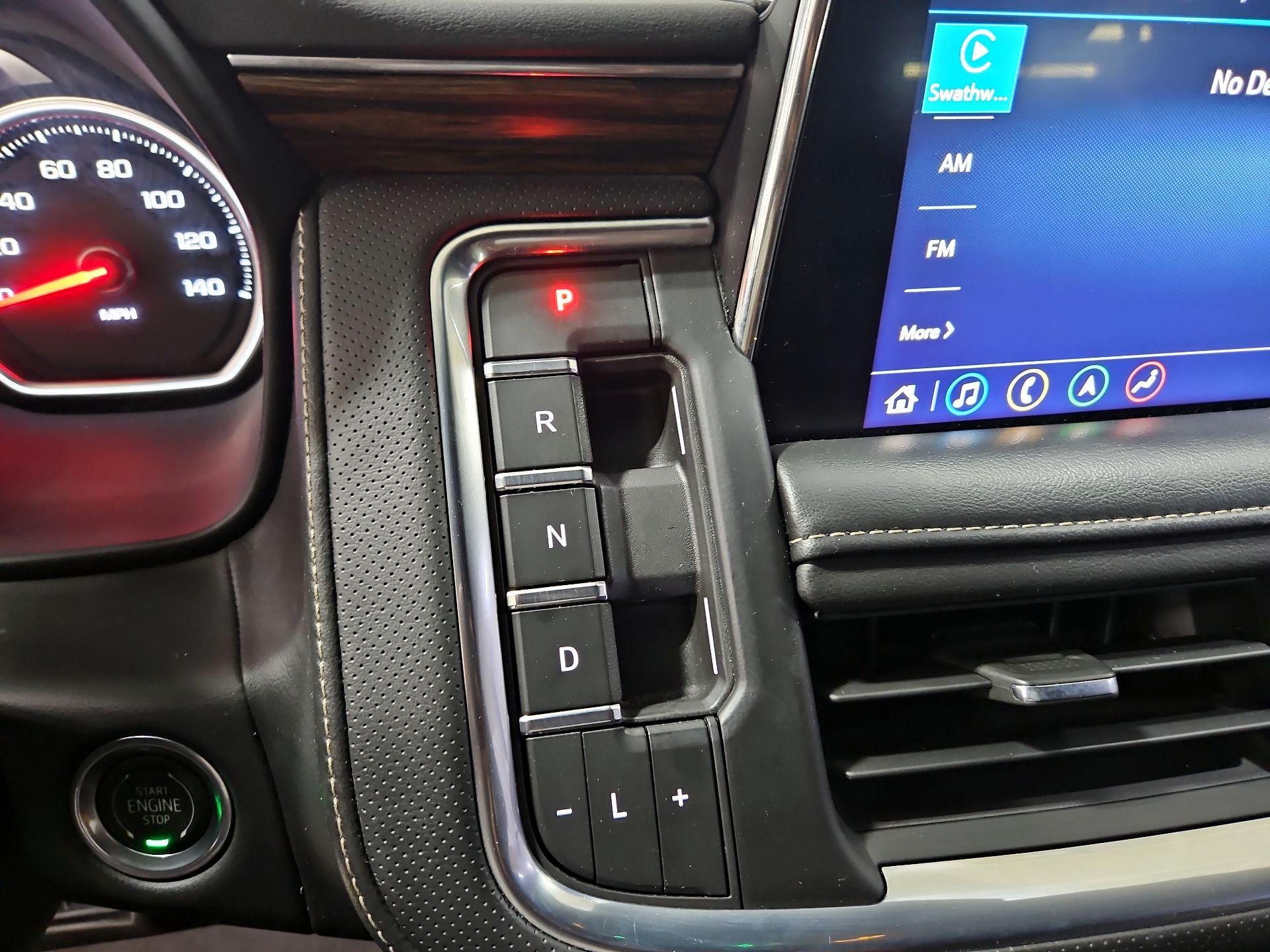 Thumbnail: 2021 Chevrolet Tahoe - 16