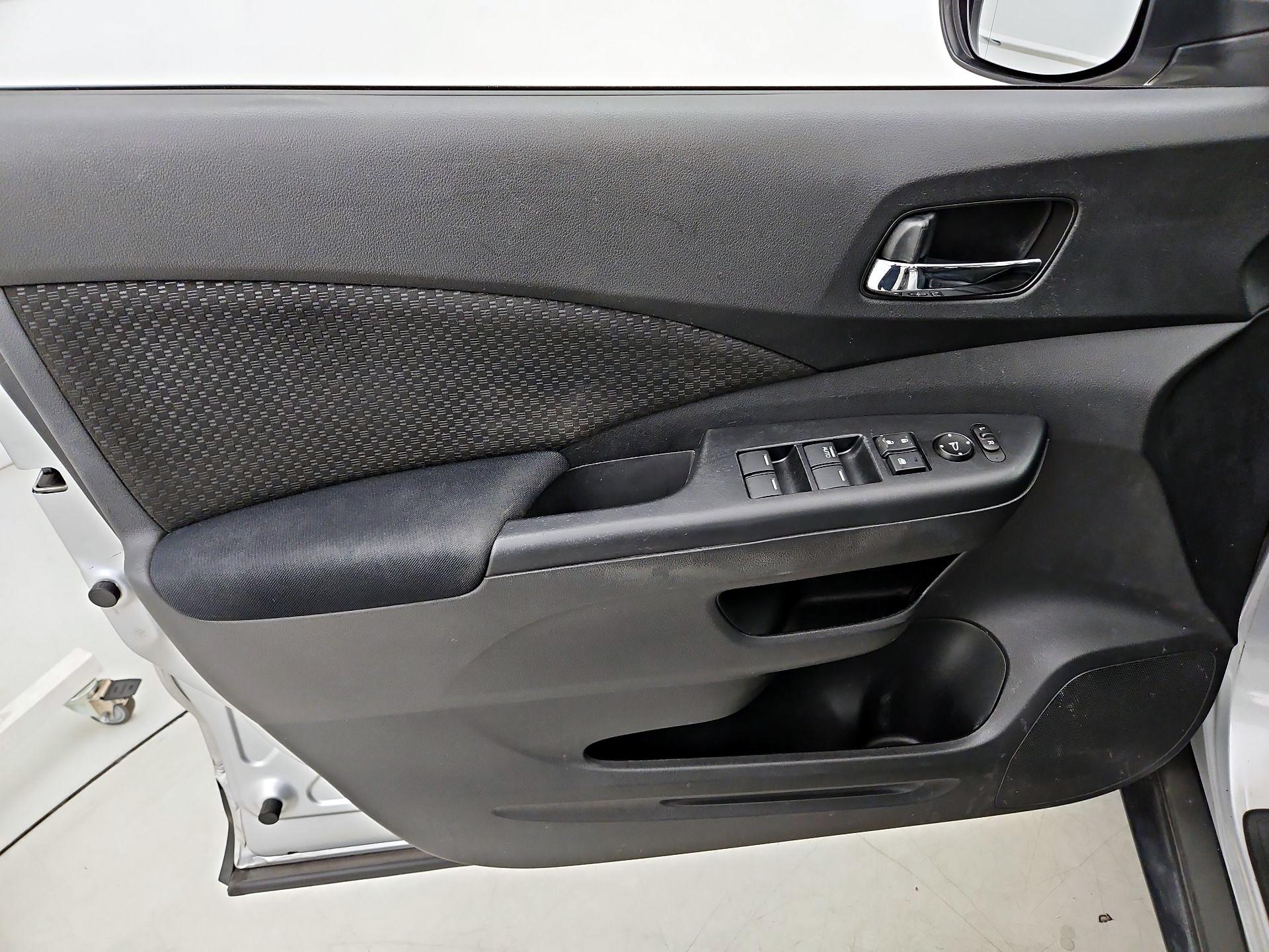 Thumbnail: 2016 Honda CR-V - 12