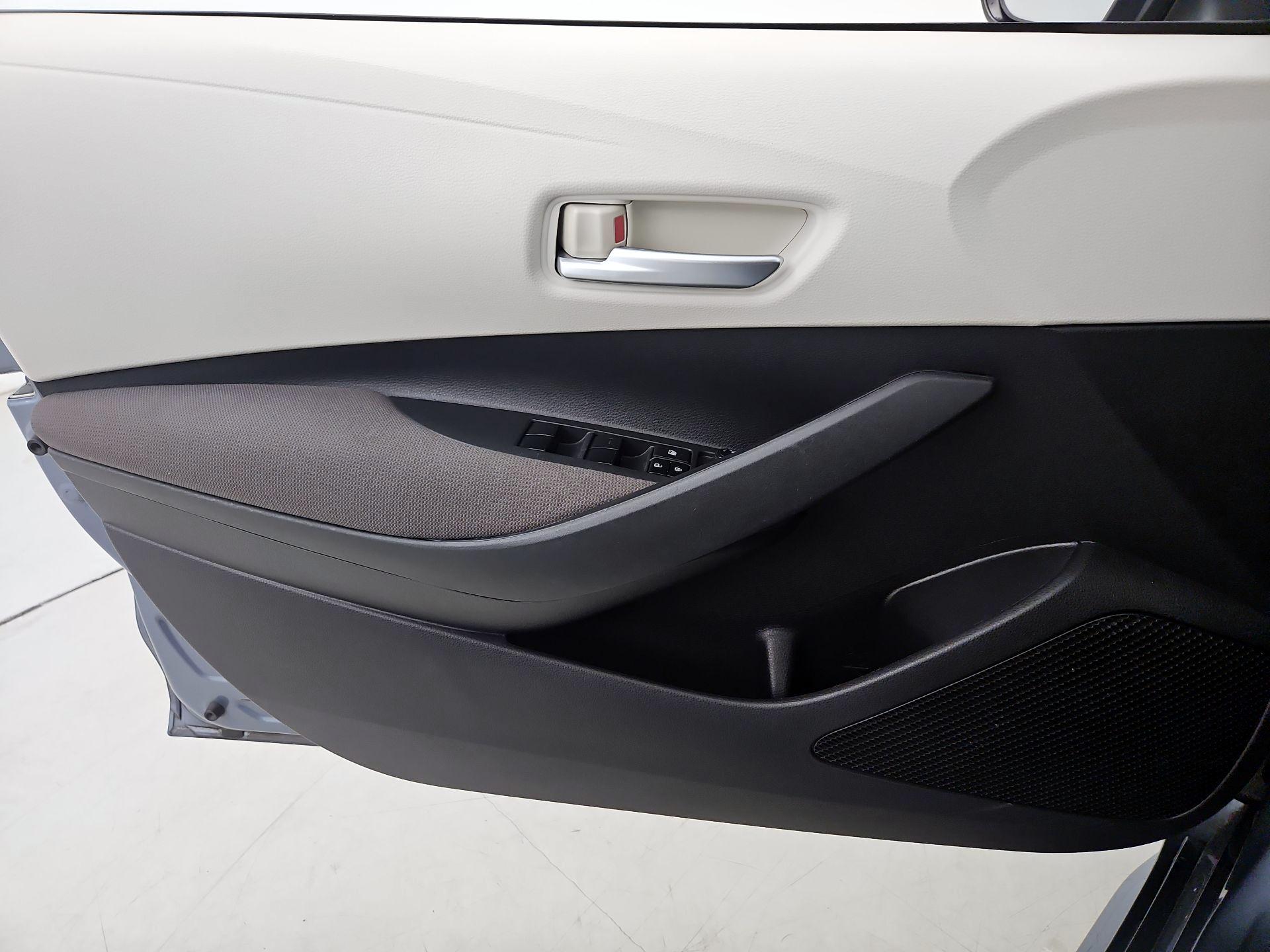 Thumbnail: 2020 Toyota Corolla - 12