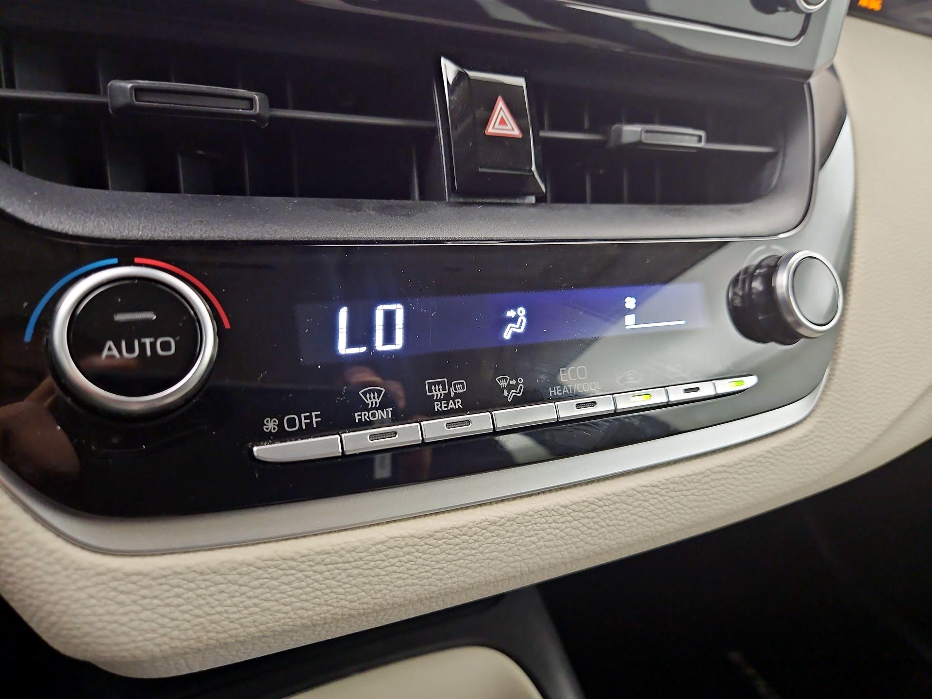 Thumbnail: 2020 Toyota Corolla - 16