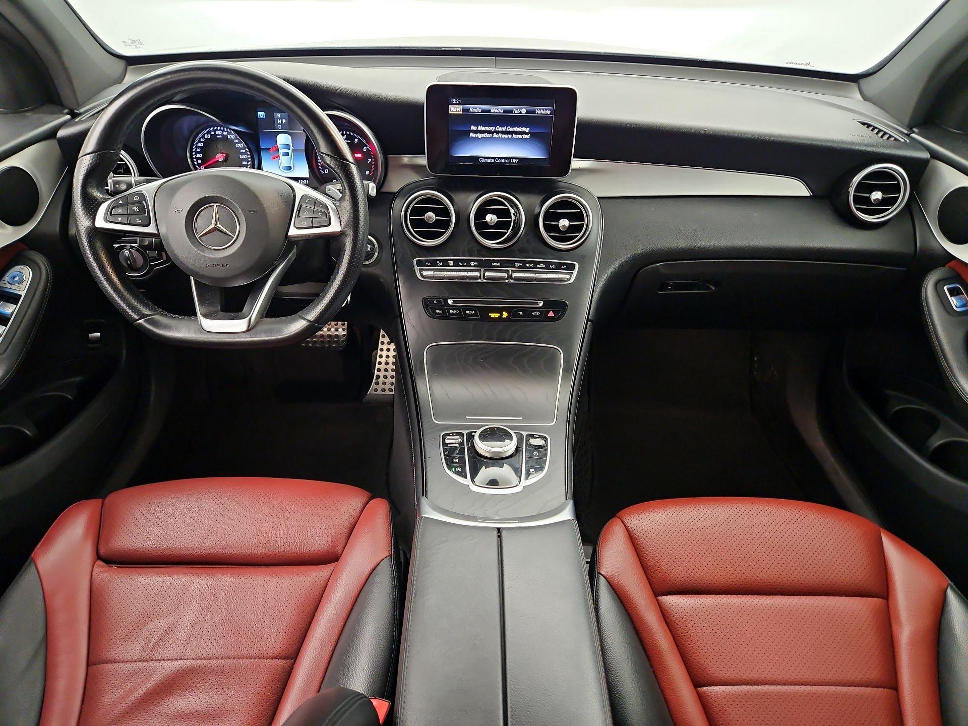 Thumbnail: 2019 Mercedes-Benz GLC - 9