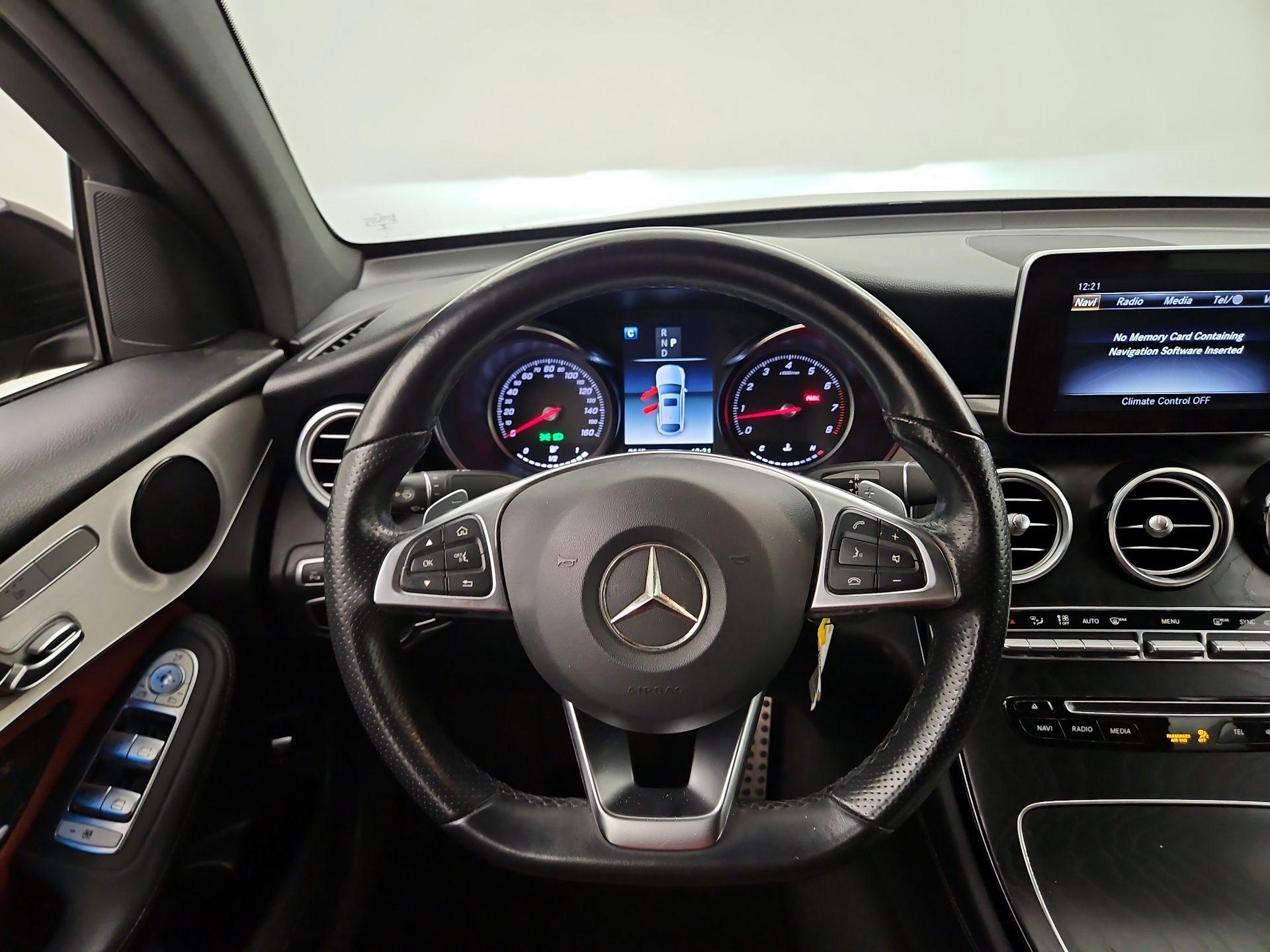 Thumbnail: 2019 Mercedes-Benz GLC - 10