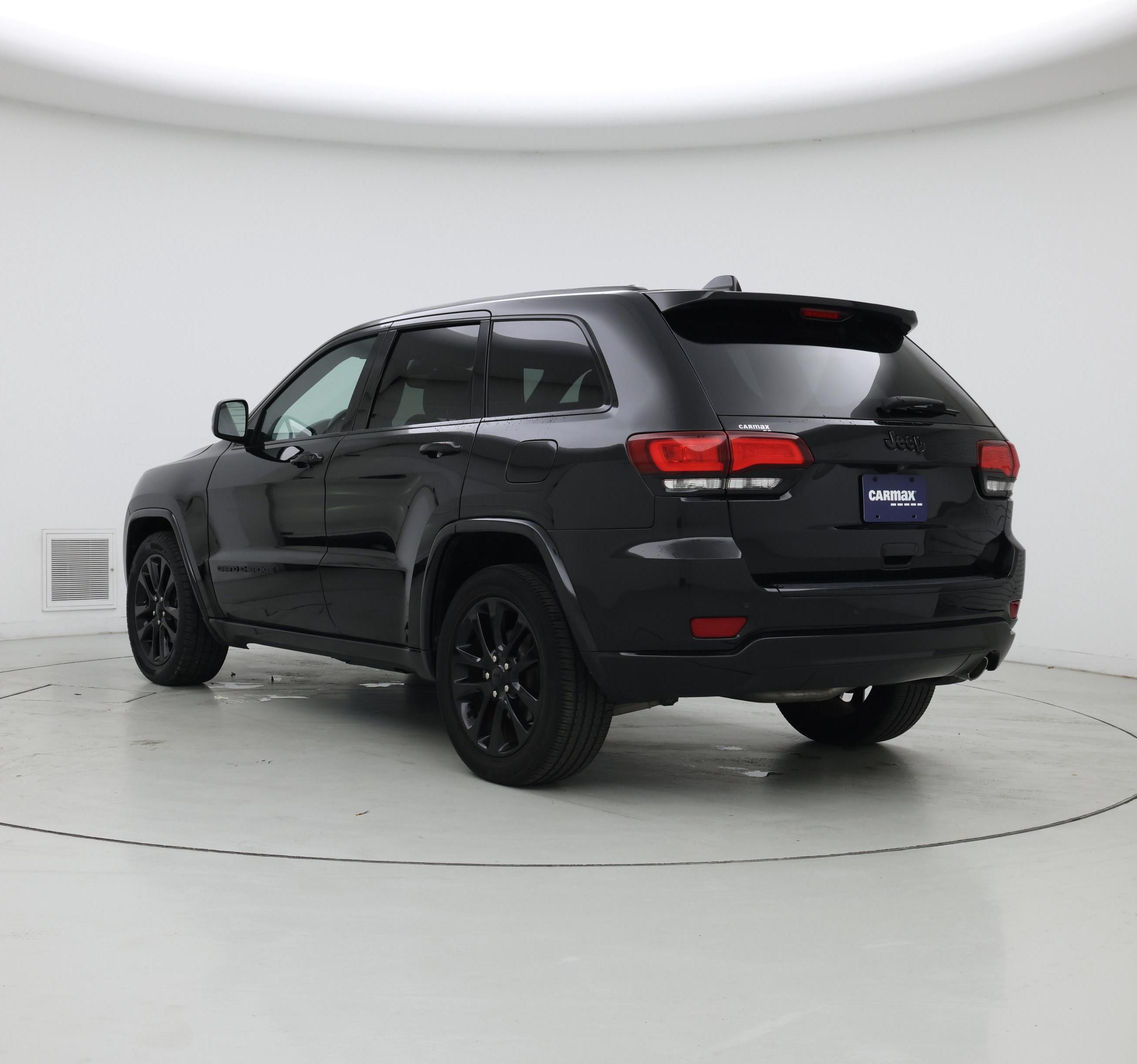 Thumbnail: 2018 Jeep Grand Cherokee - 2