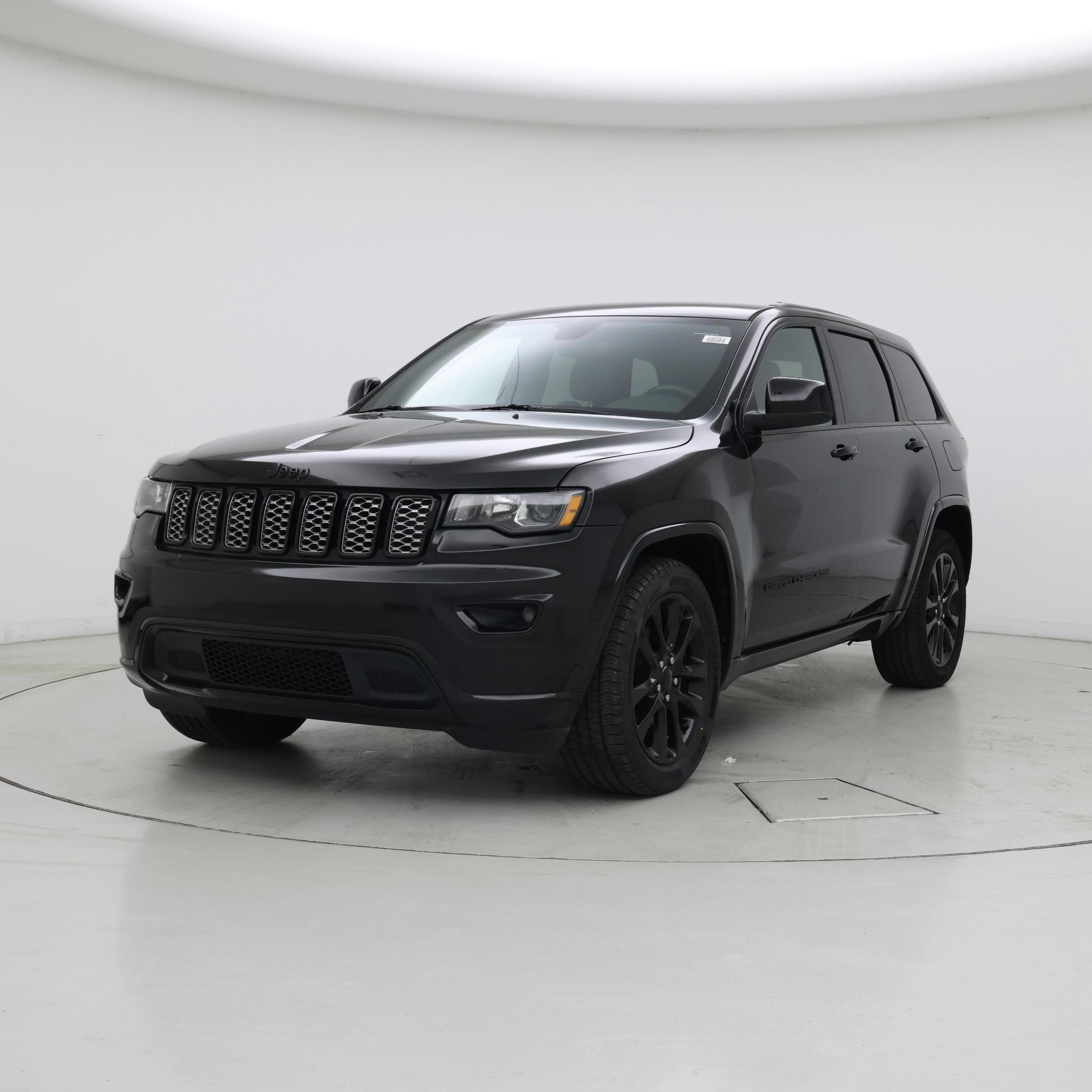 Thumbnail: 2018 Jeep Grand Cherokee - 4