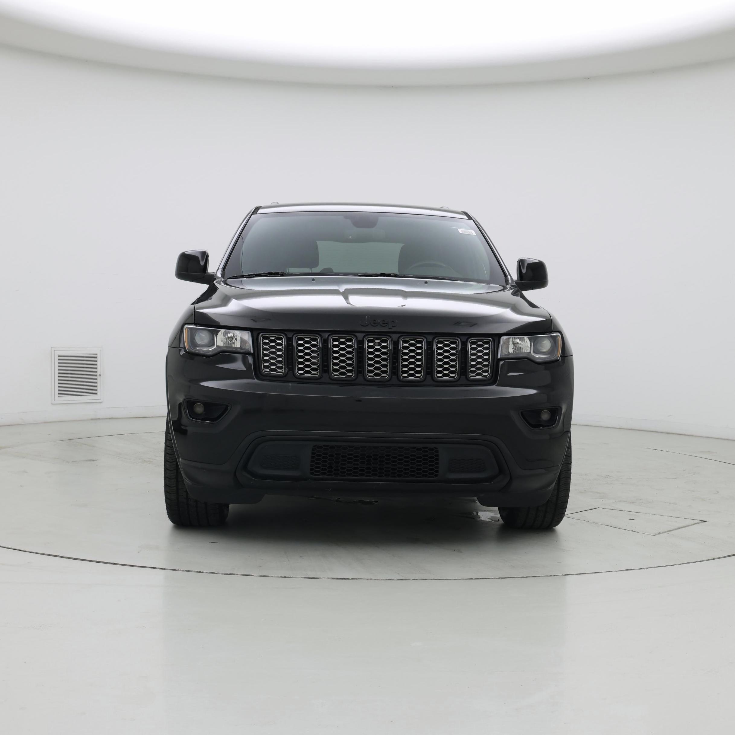 Thumbnail: 2018 Jeep Grand Cherokee - 5