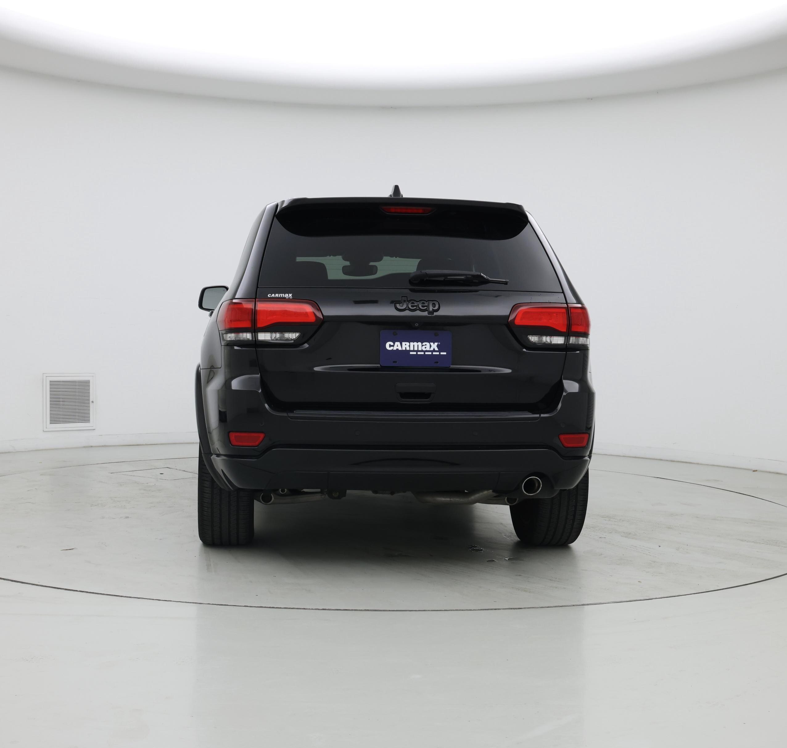 Thumbnail: 2018 Jeep Grand Cherokee - 6