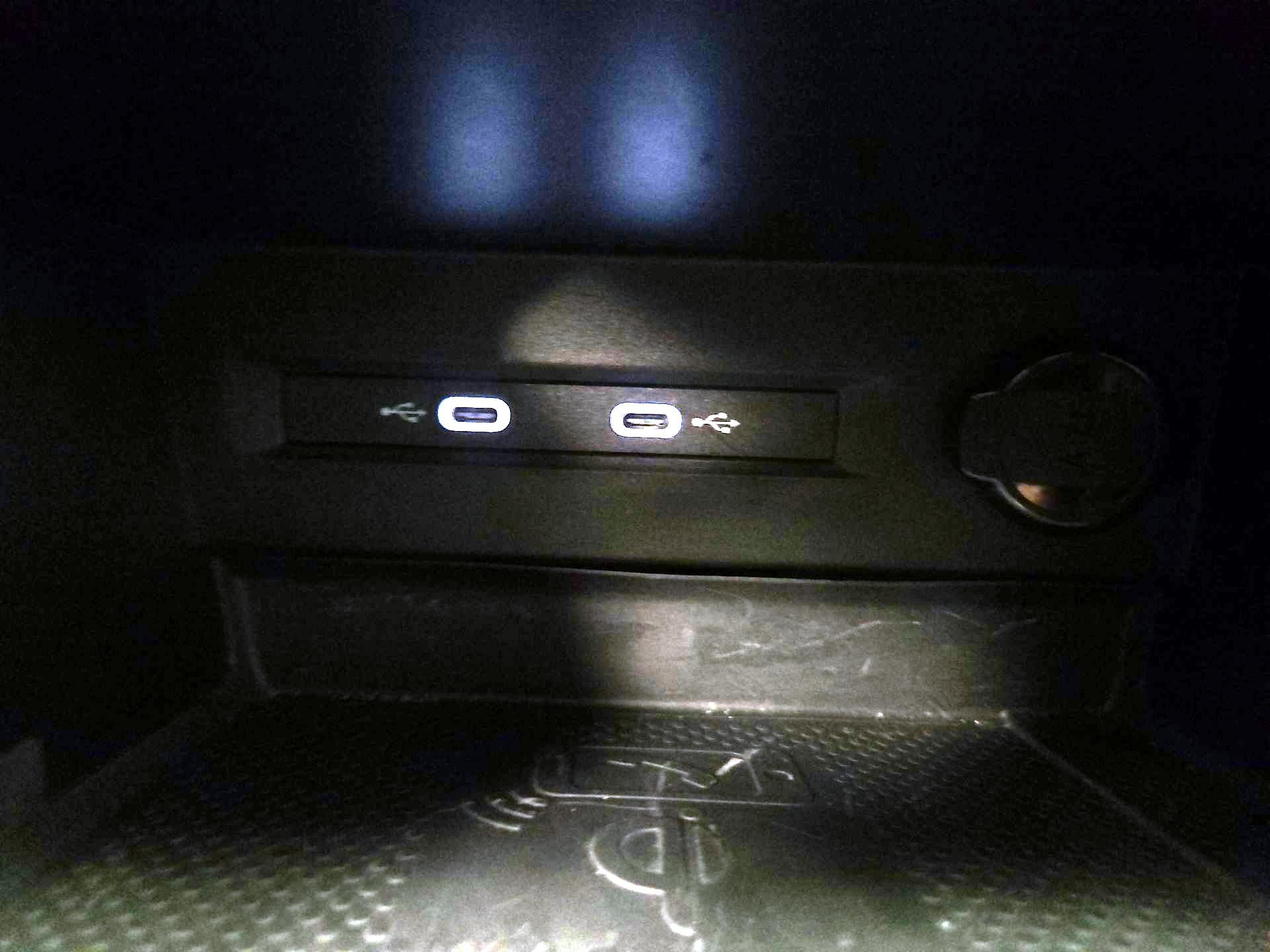 Thumbnail: 2022 Volkswagen Taos - 18