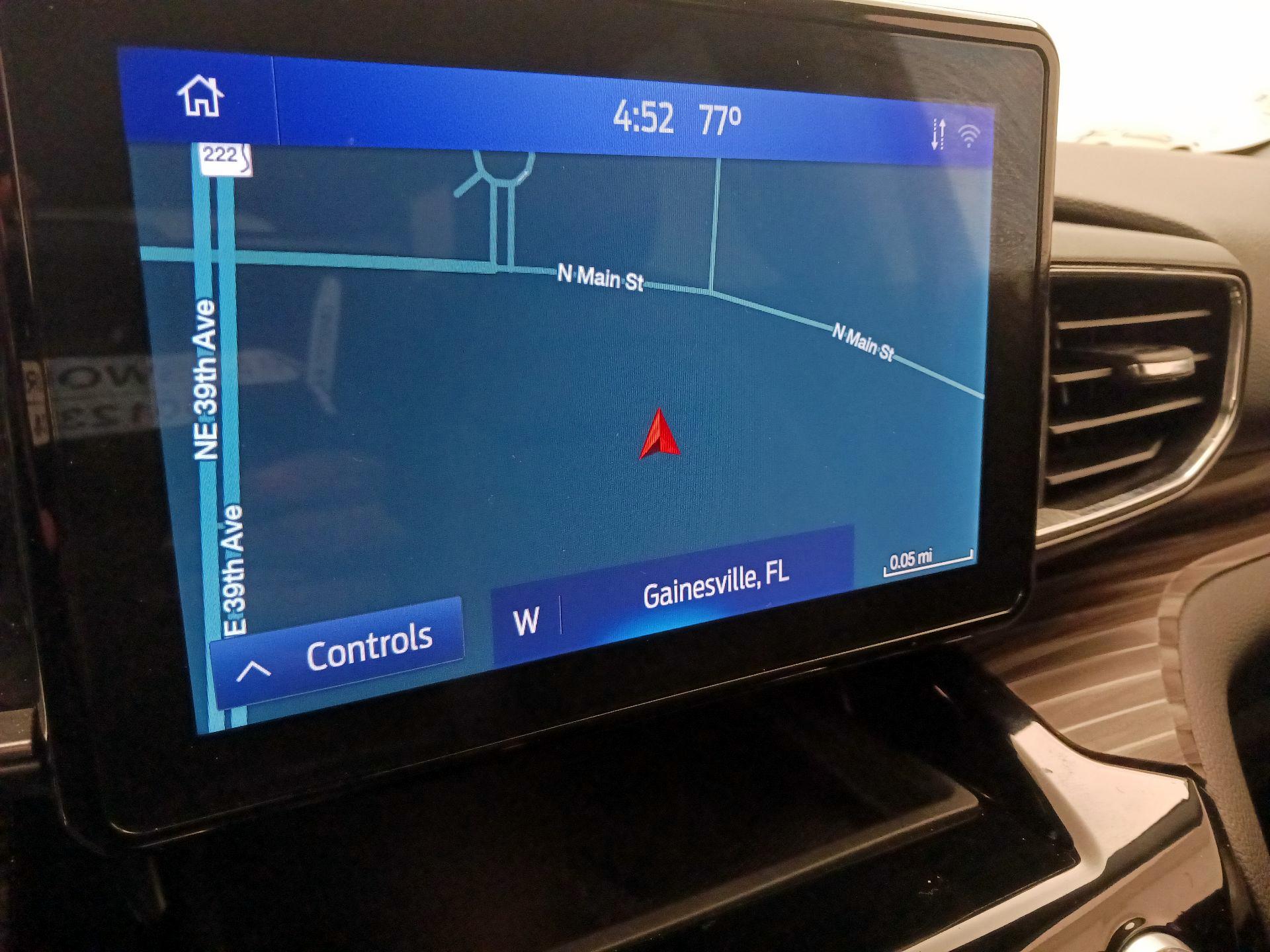 Thumbnail: 2022 Ford Explorer - 14