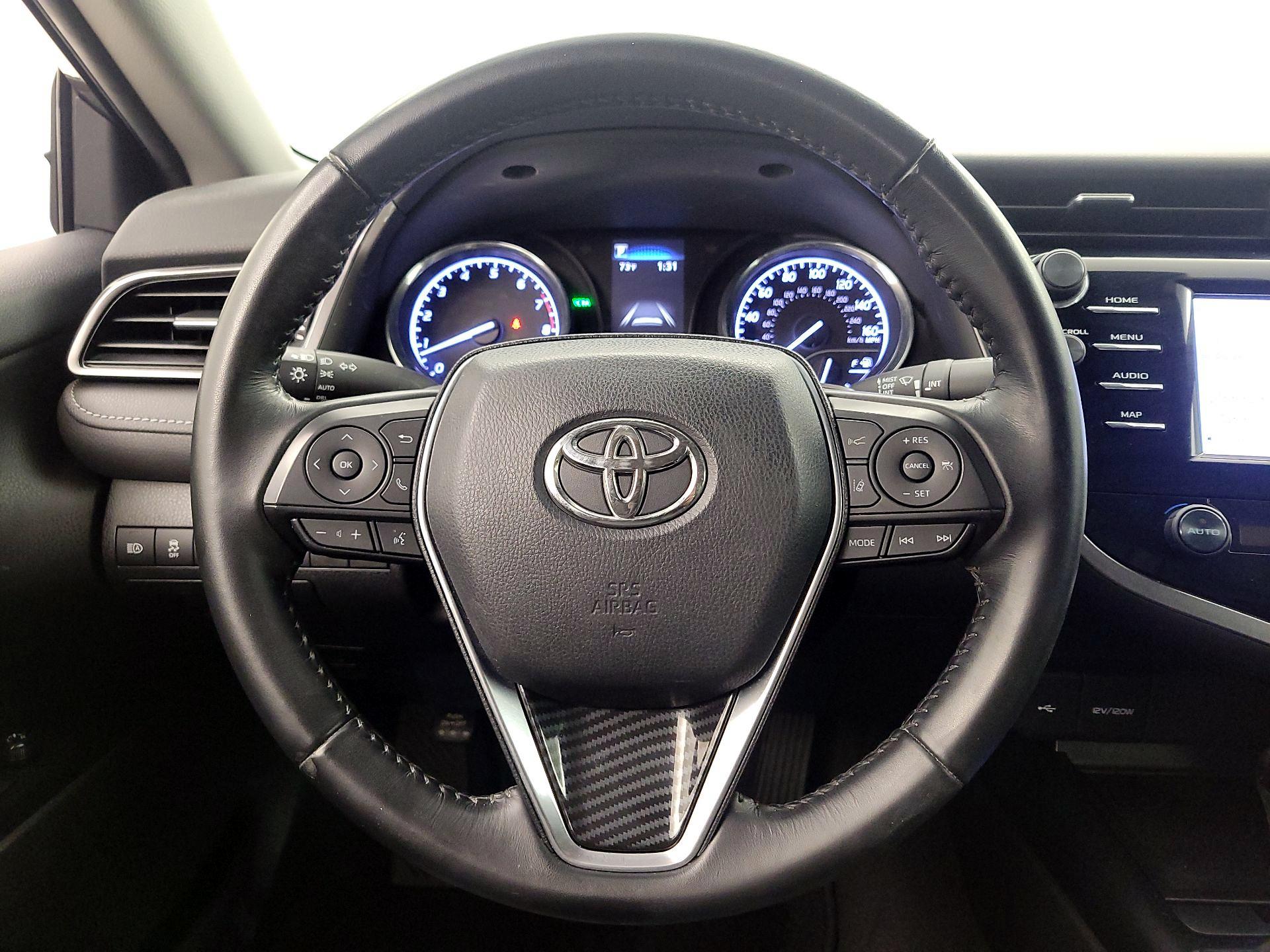 Thumbnail: 2020 Toyota Camry - 10