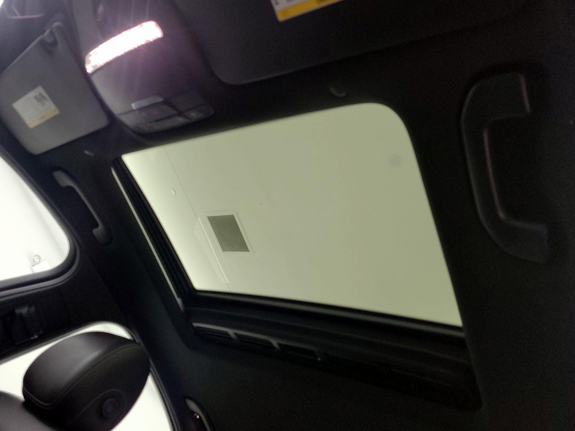 Thumbnail: 2020 Mercedes-Benz C-Class - 19