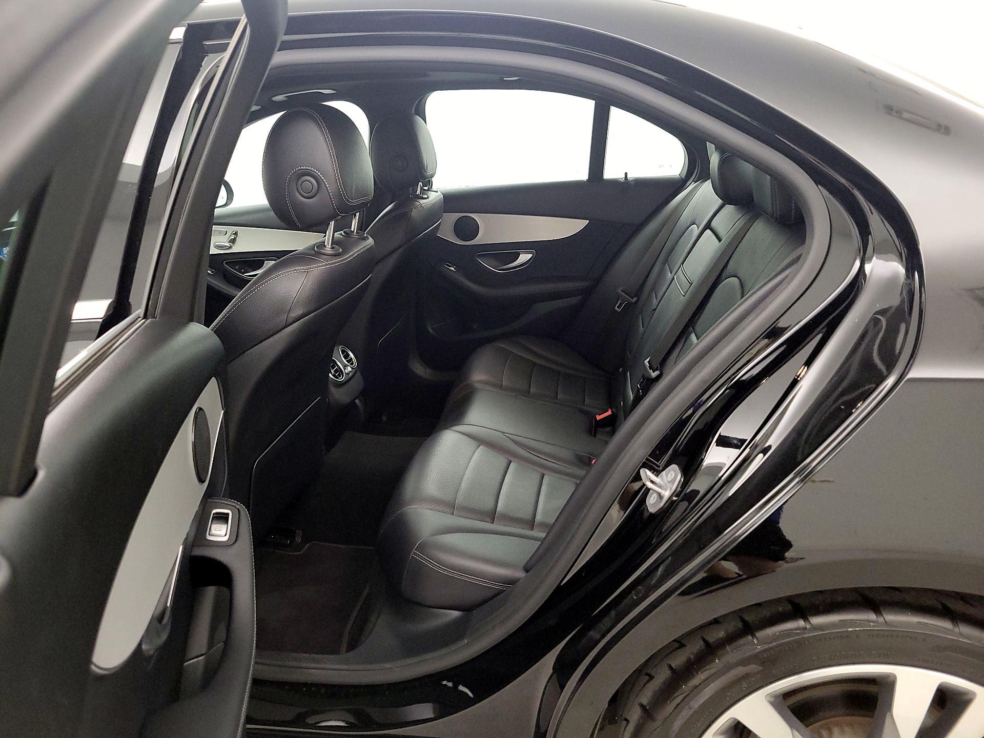 Thumbnail: 2020 Mercedes-Benz C-Class - 20