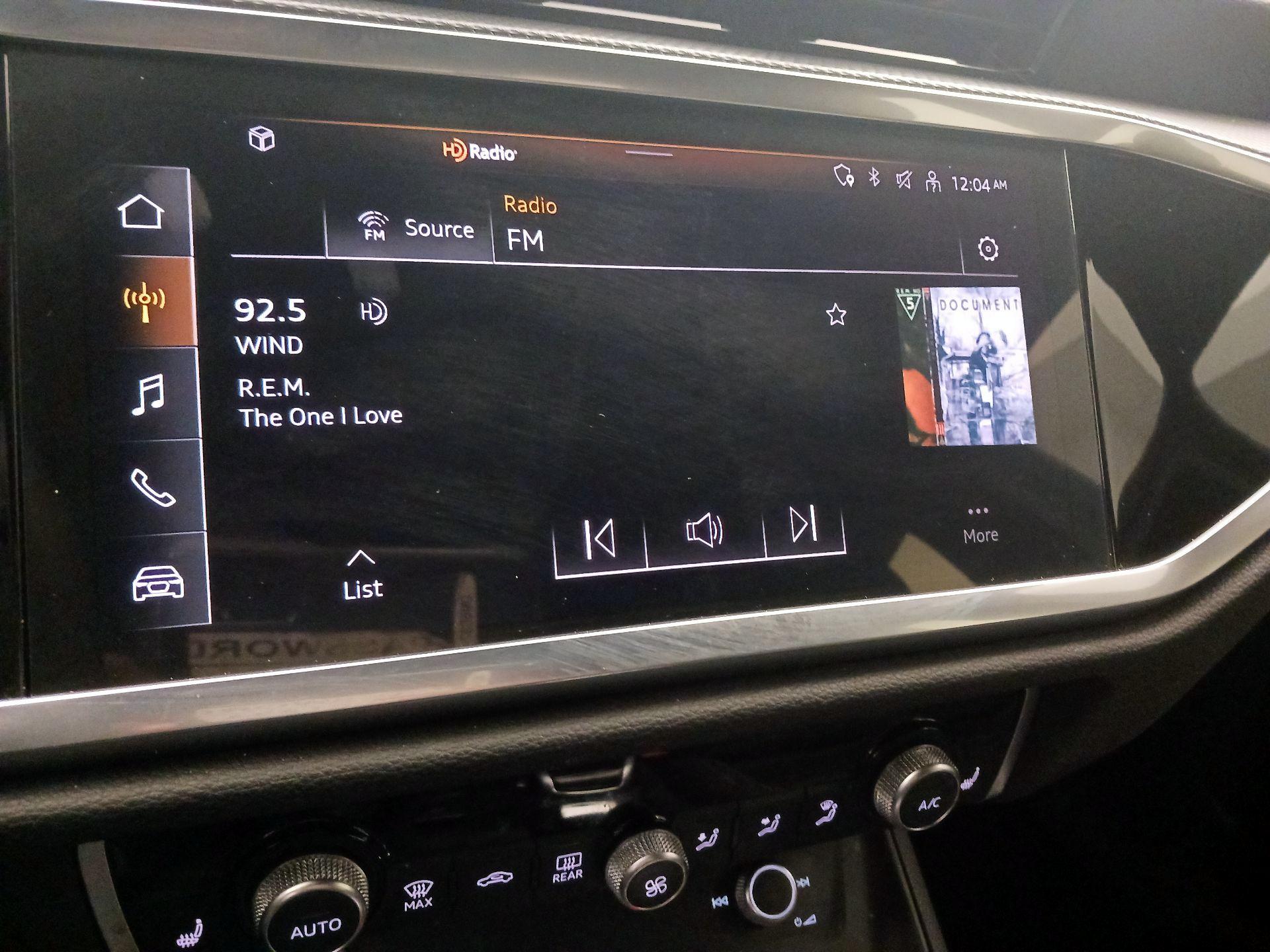 Thumbnail: 2024 Audi Q3 - 15