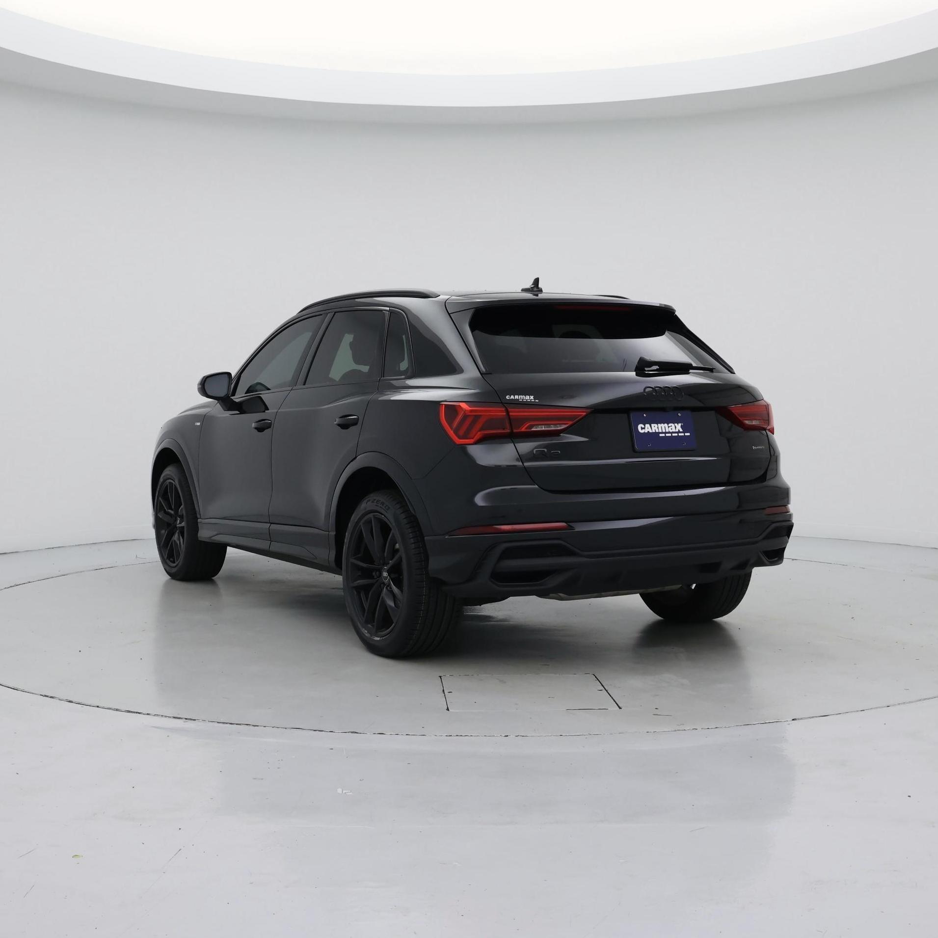 Thumbnail: 2024 Audi Q3 - 2