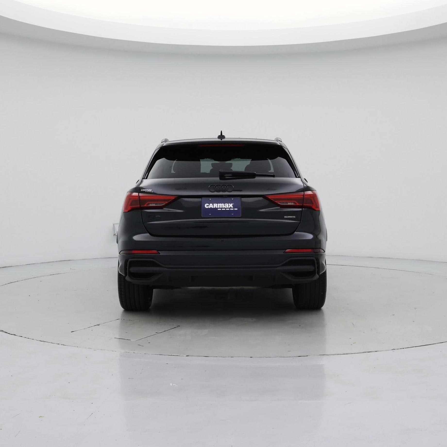 Thumbnail: 2024 Audi Q3 - 6