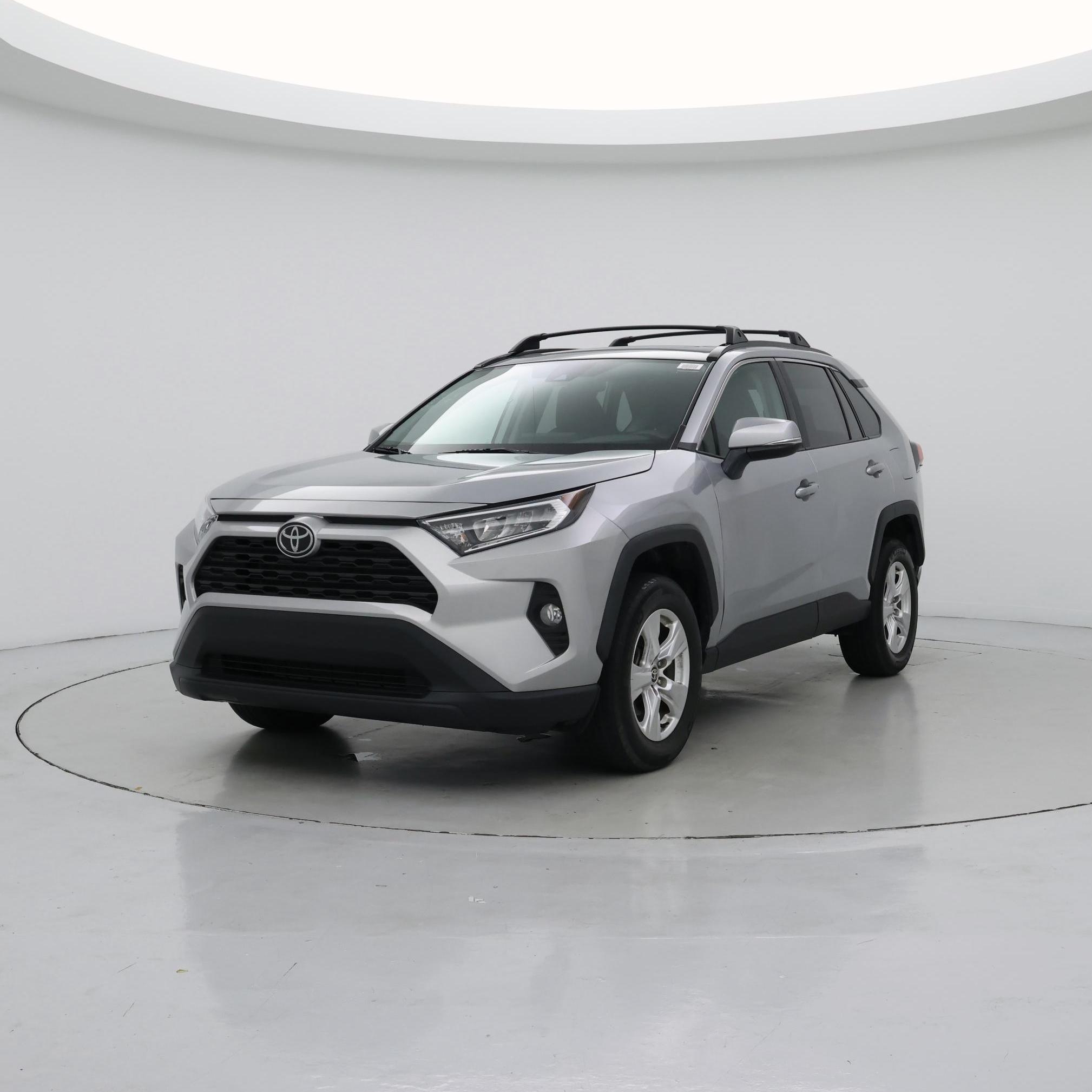 Thumbnail: 2021 Toyota RAV4 - 4