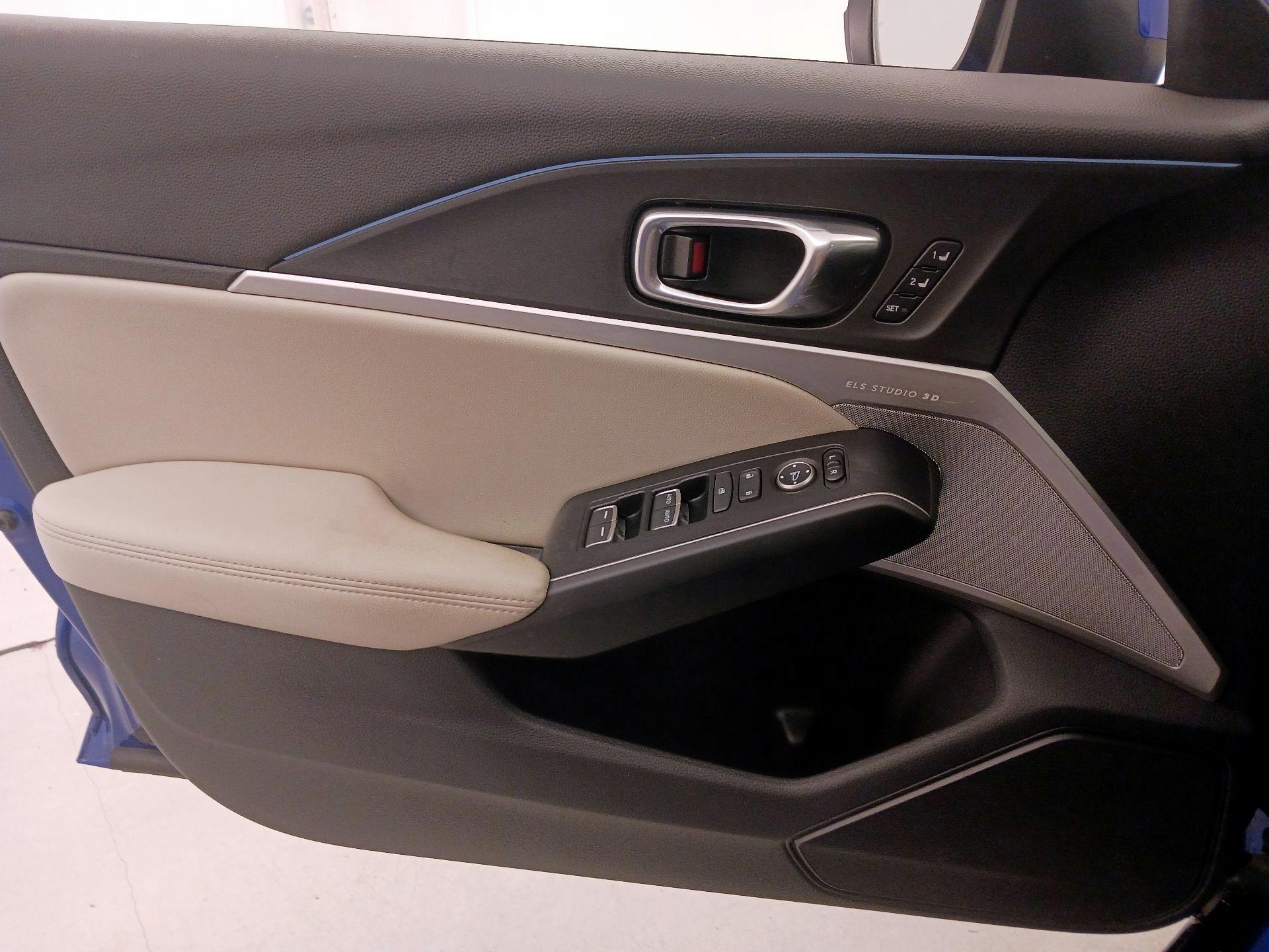 Thumbnail: 2023 Acura Integra - 12