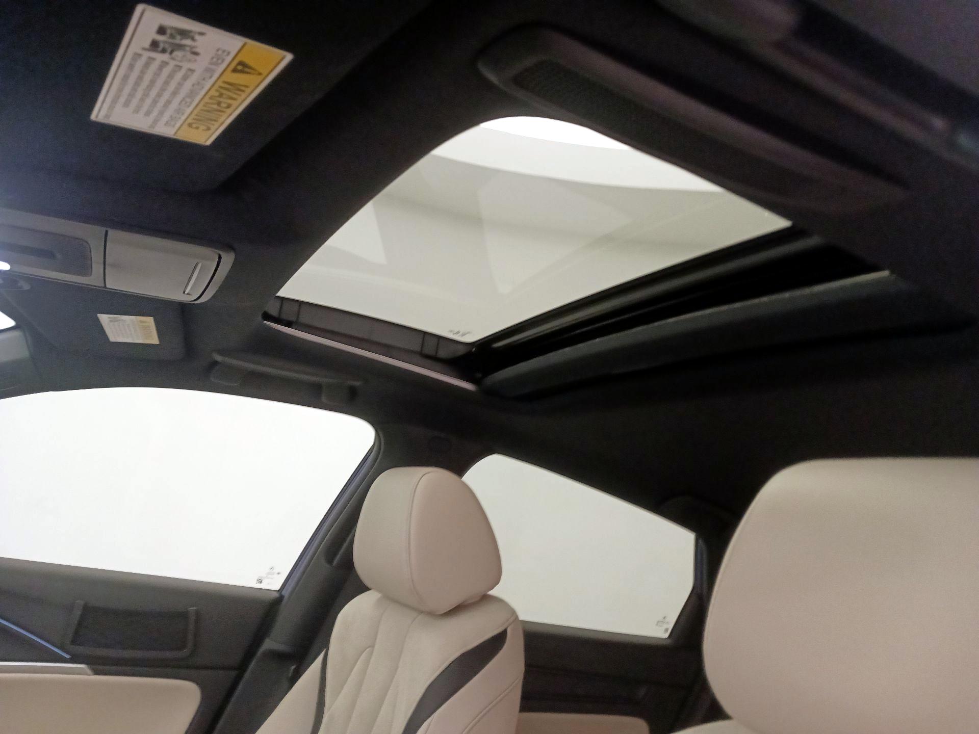 Thumbnail: 2023 Acura Integra - 19