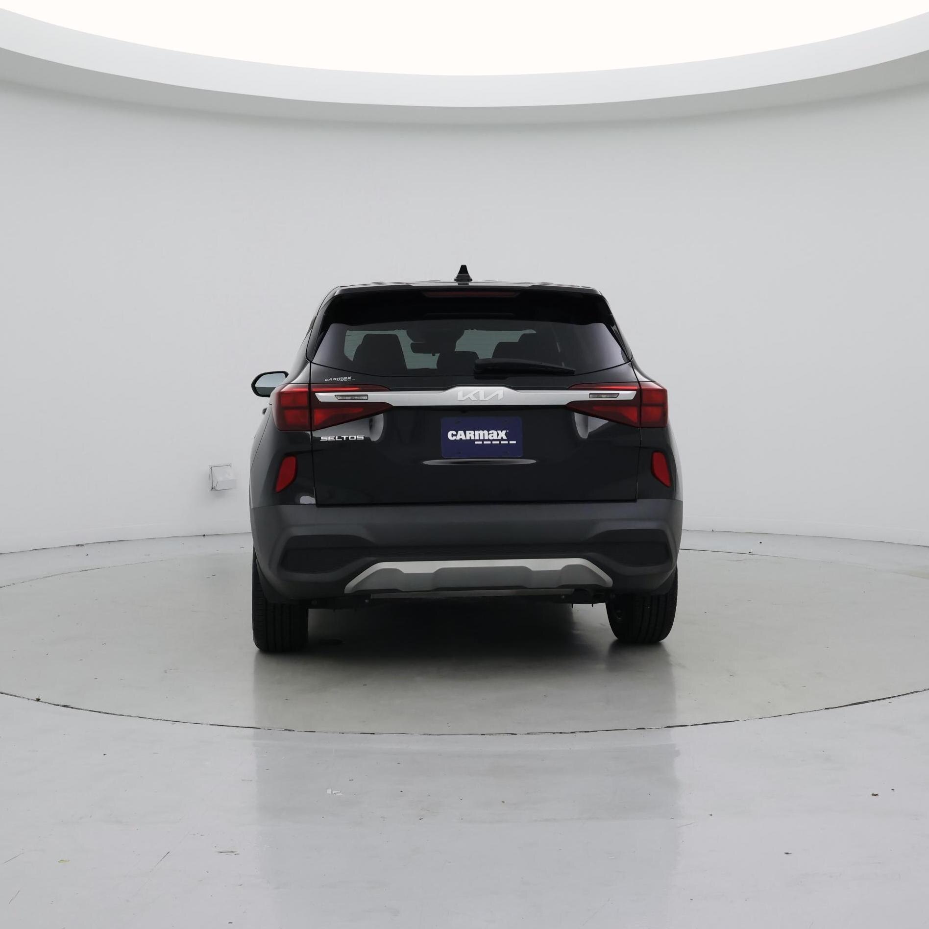 Thumbnail: 2023 Kia Seltos - 6