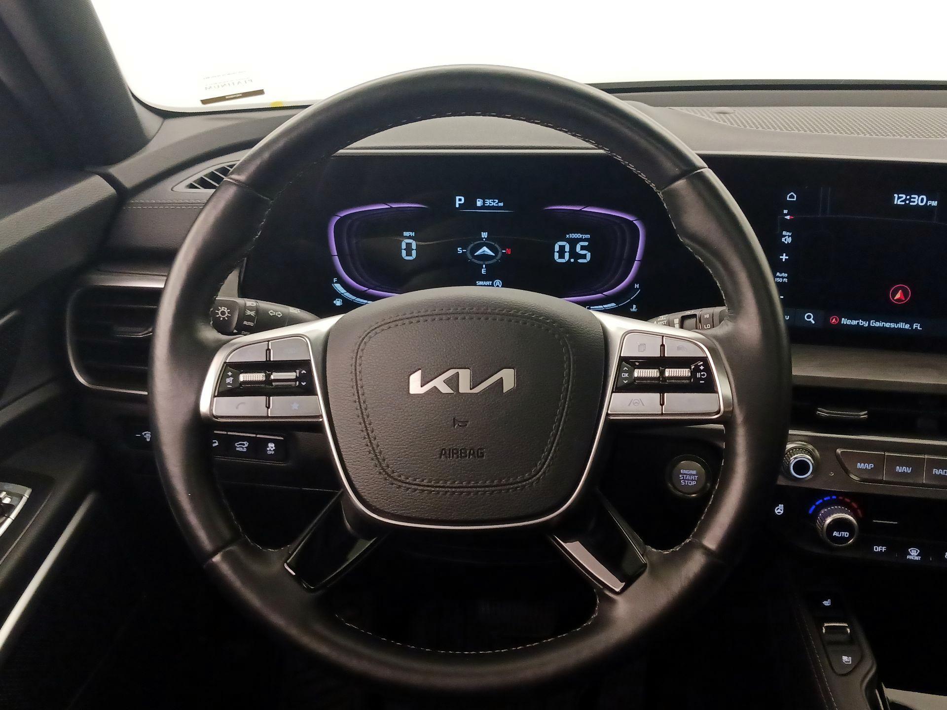 Thumbnail: 2023 Kia Telluride - 10