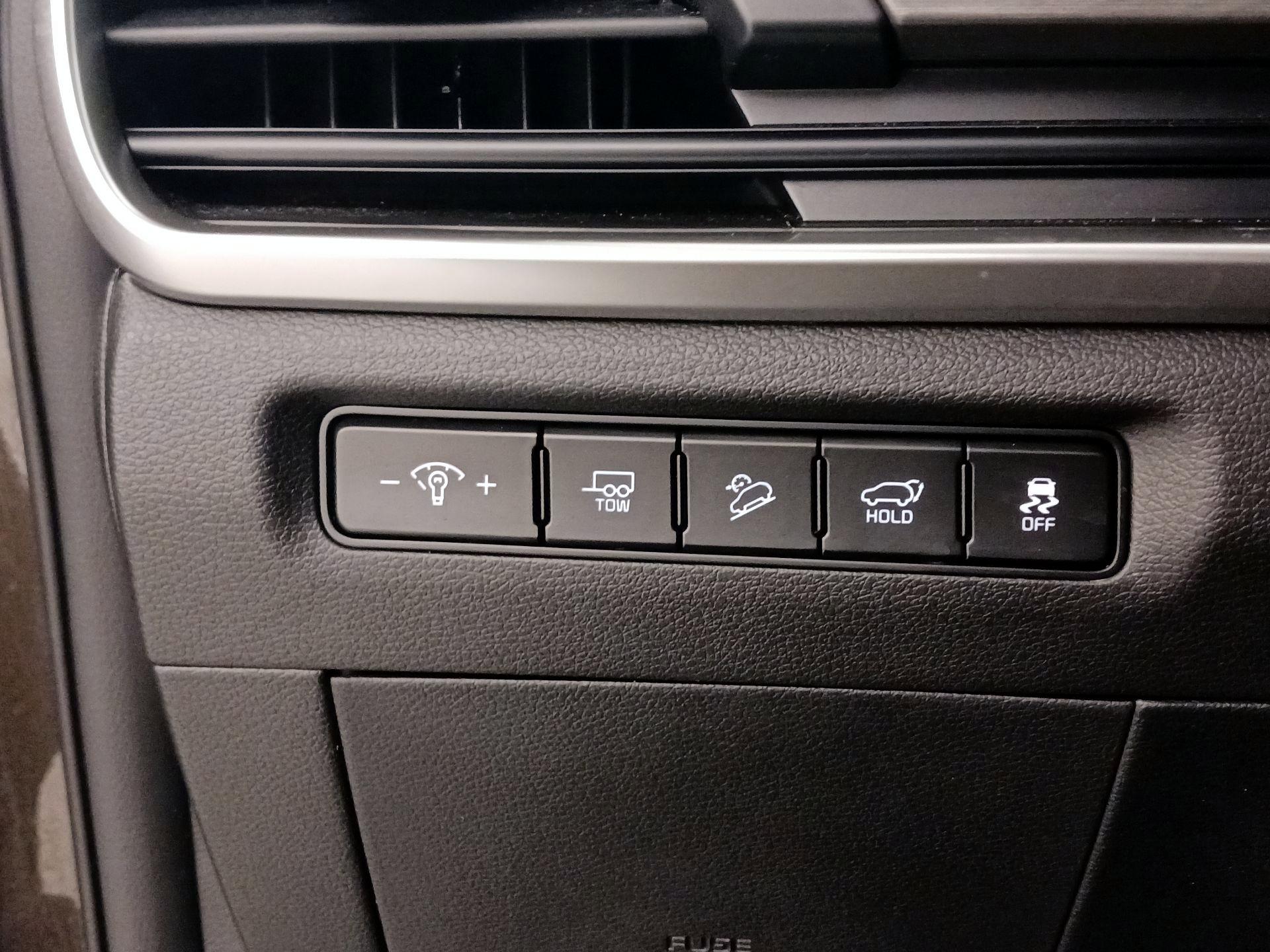 Thumbnail: 2023 Kia Telluride - 13