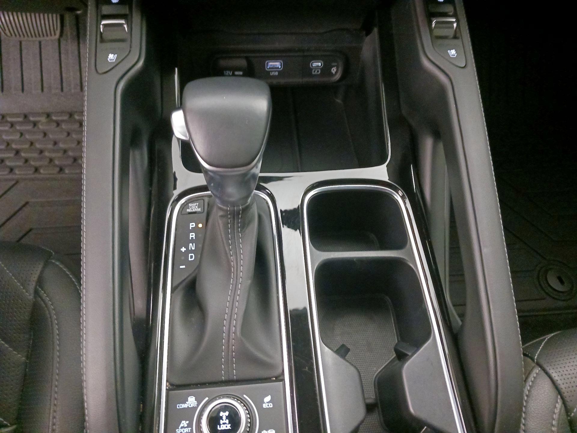 Thumbnail: 2023 Kia Telluride - 18