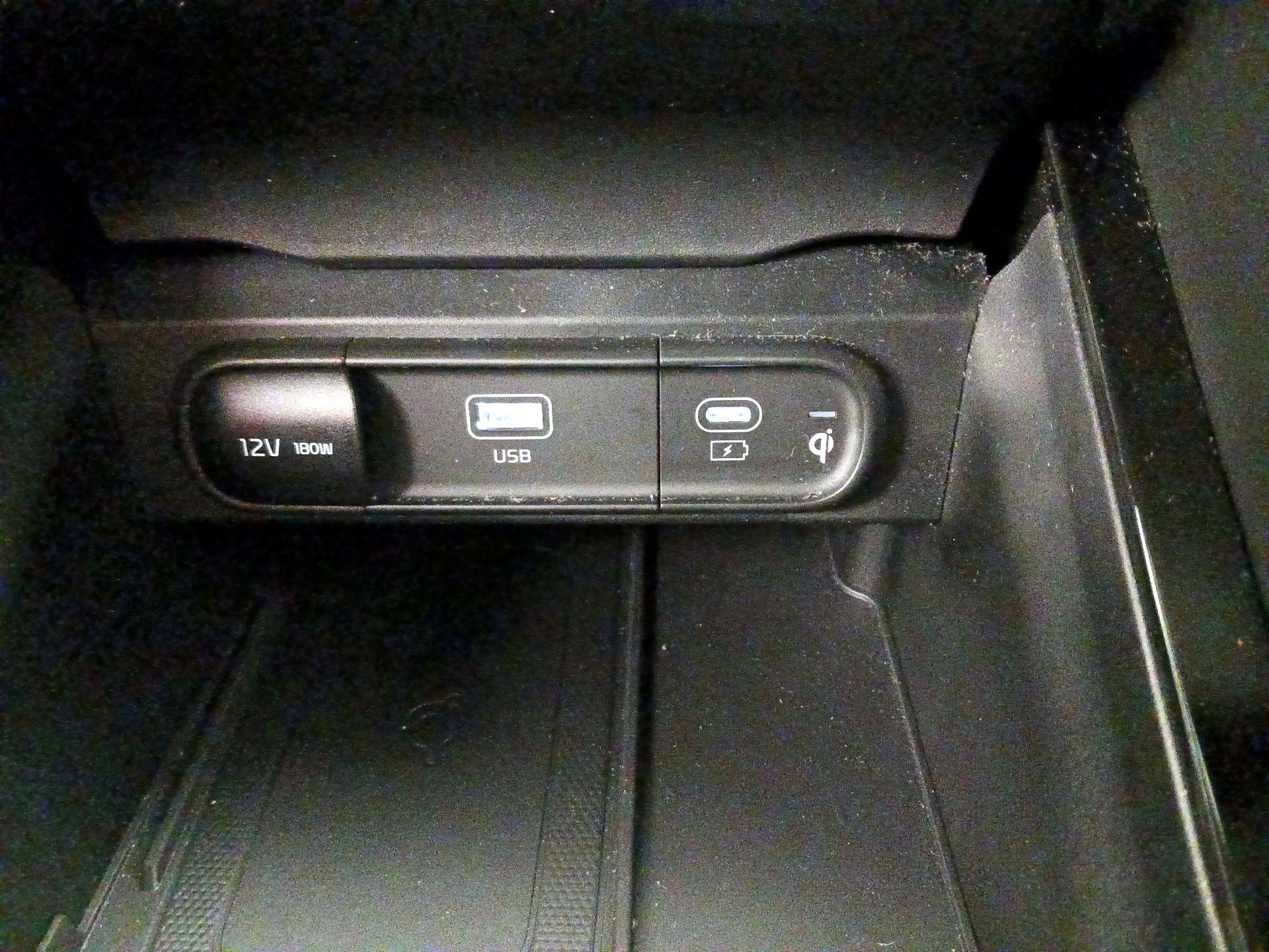 Thumbnail: 2023 Kia Telluride - 19