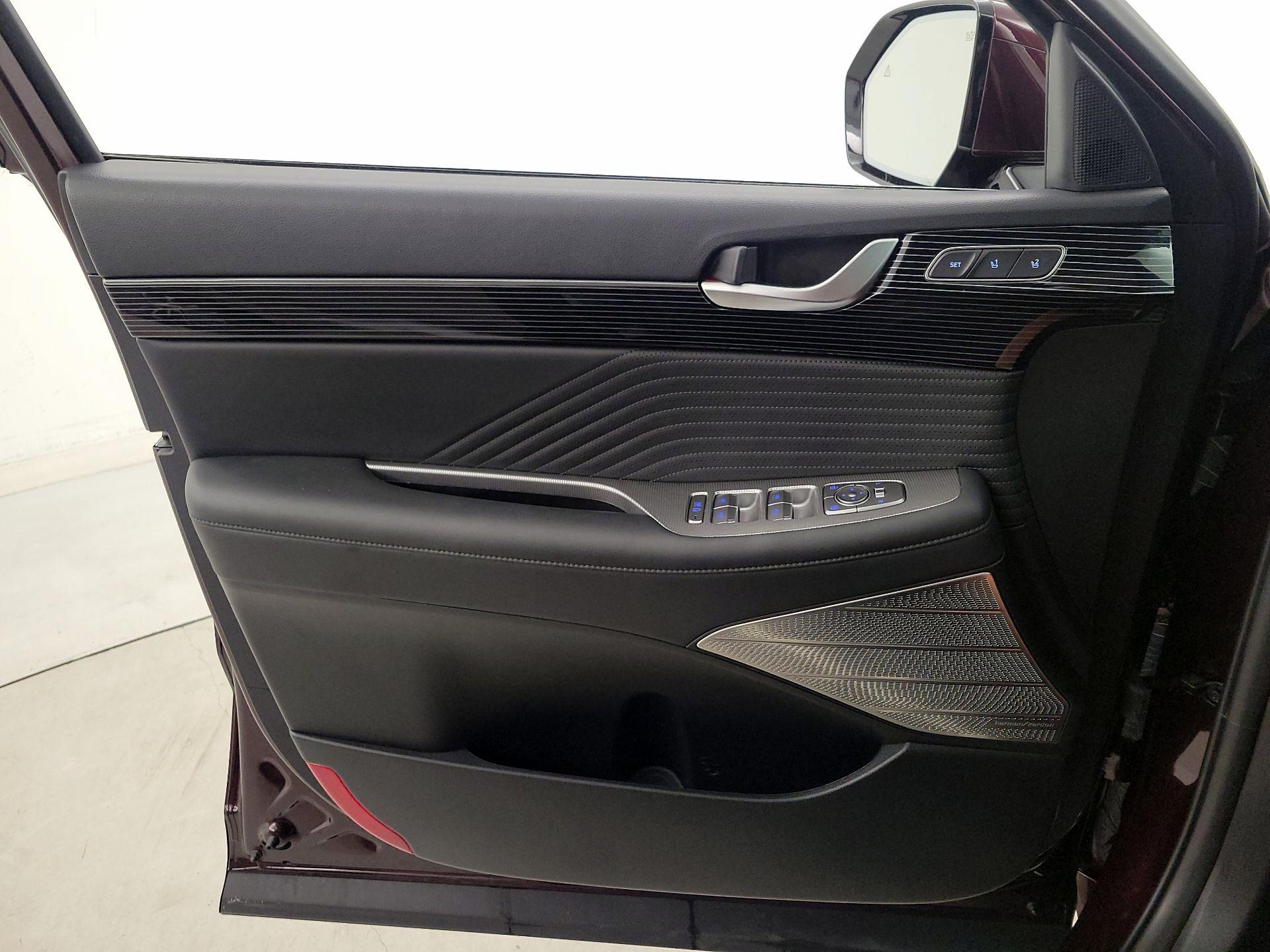 Thumbnail: 2023 Hyundai Palisade - 12