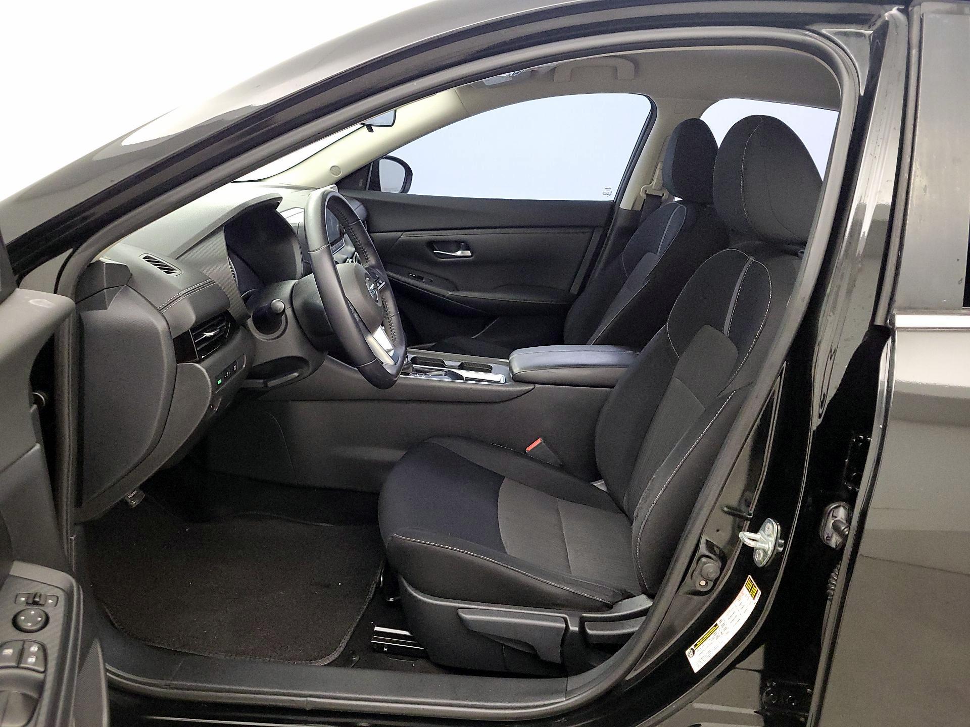 Thumbnail: 2020 Nissan Sentra - 11