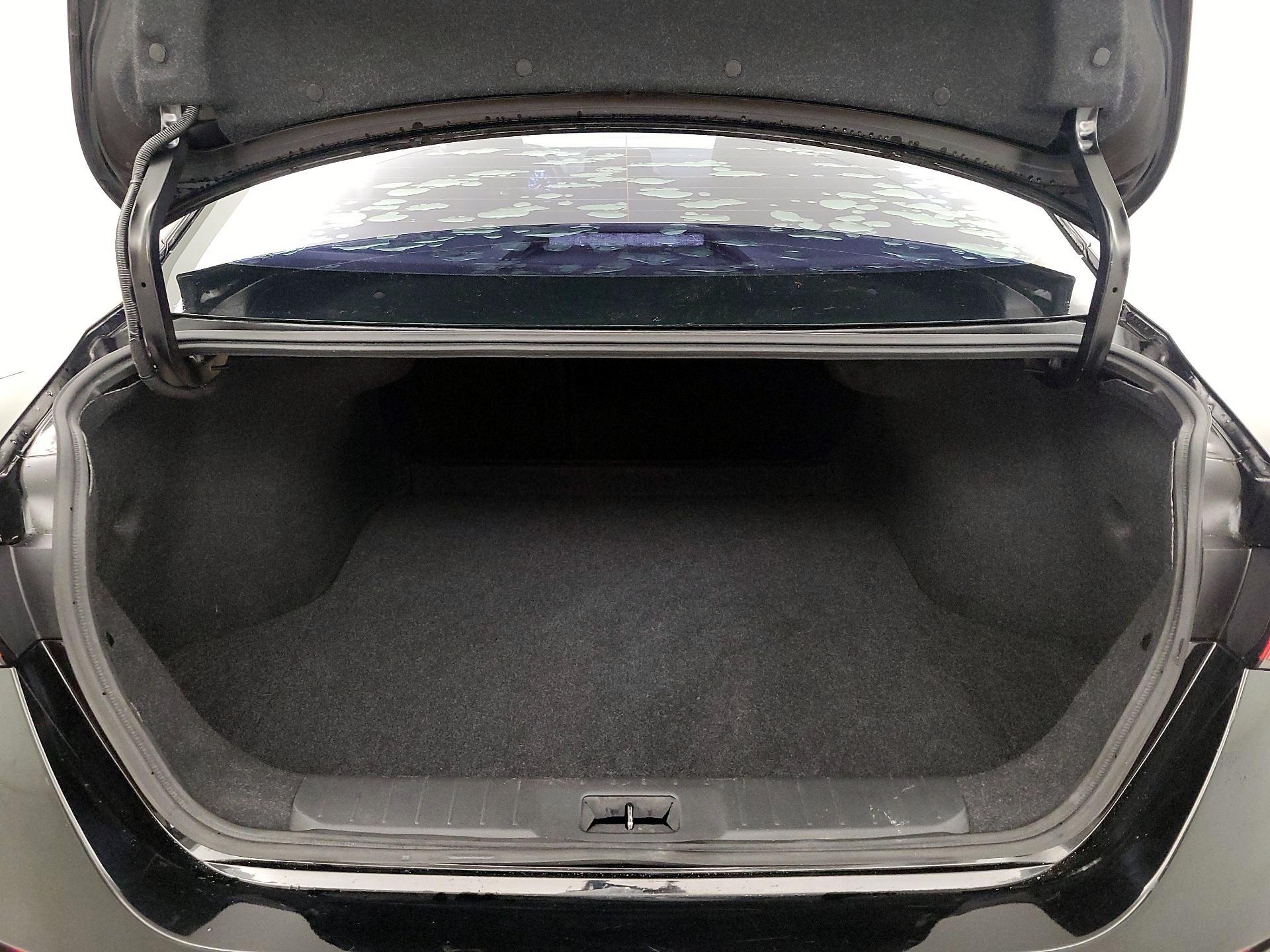 Thumbnail: 2020 Nissan Sentra - 20