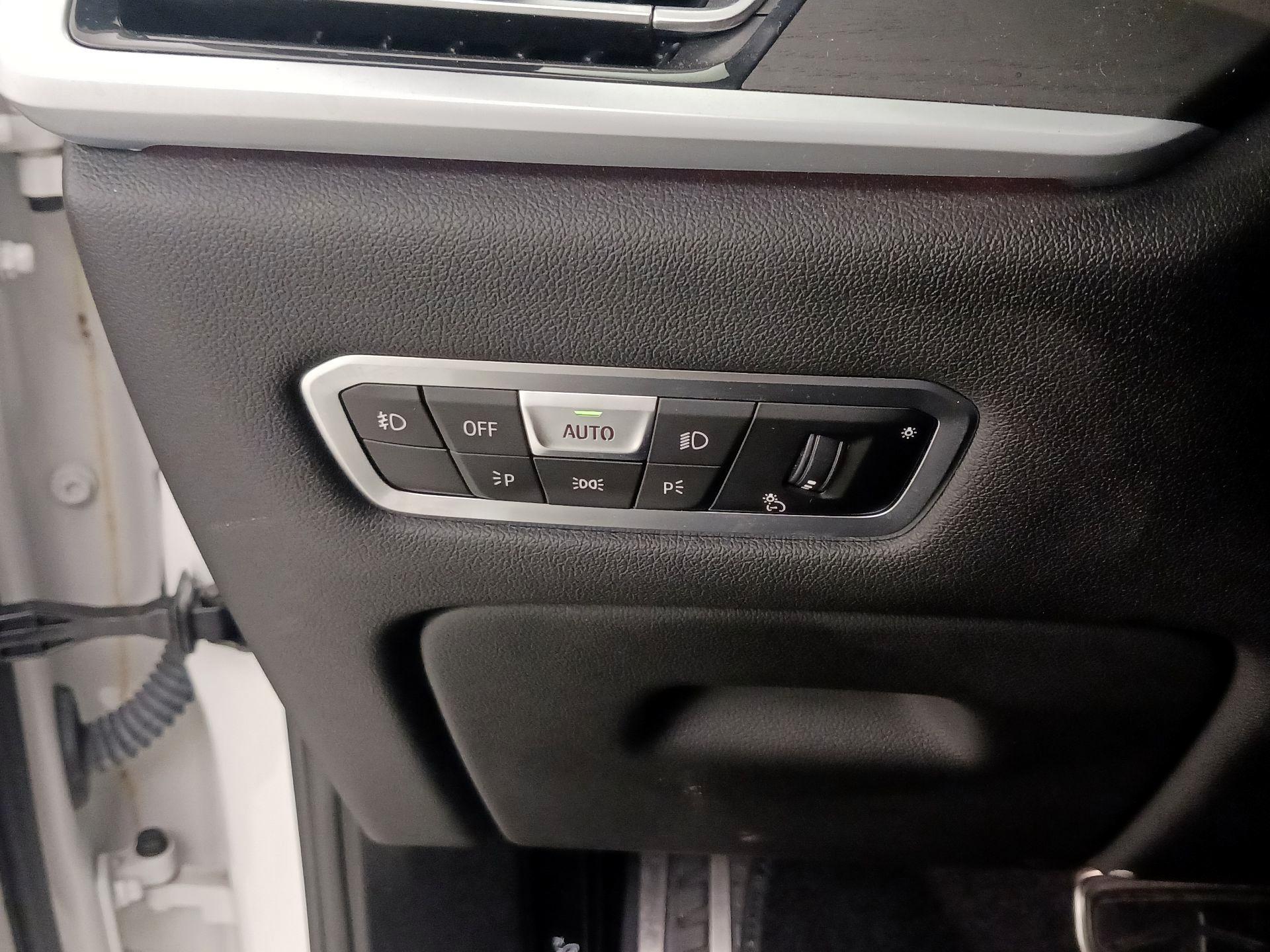 Thumbnail: 2021 BMW X7 - 13