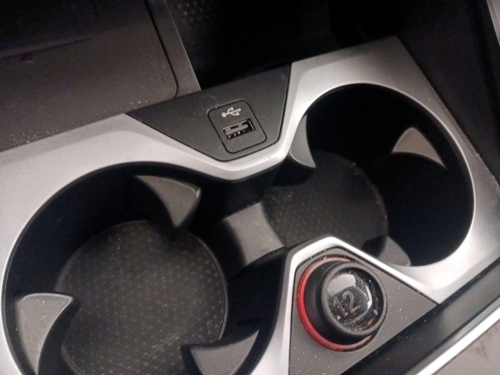 Thumbnail: 2021 BMW X7 - 19