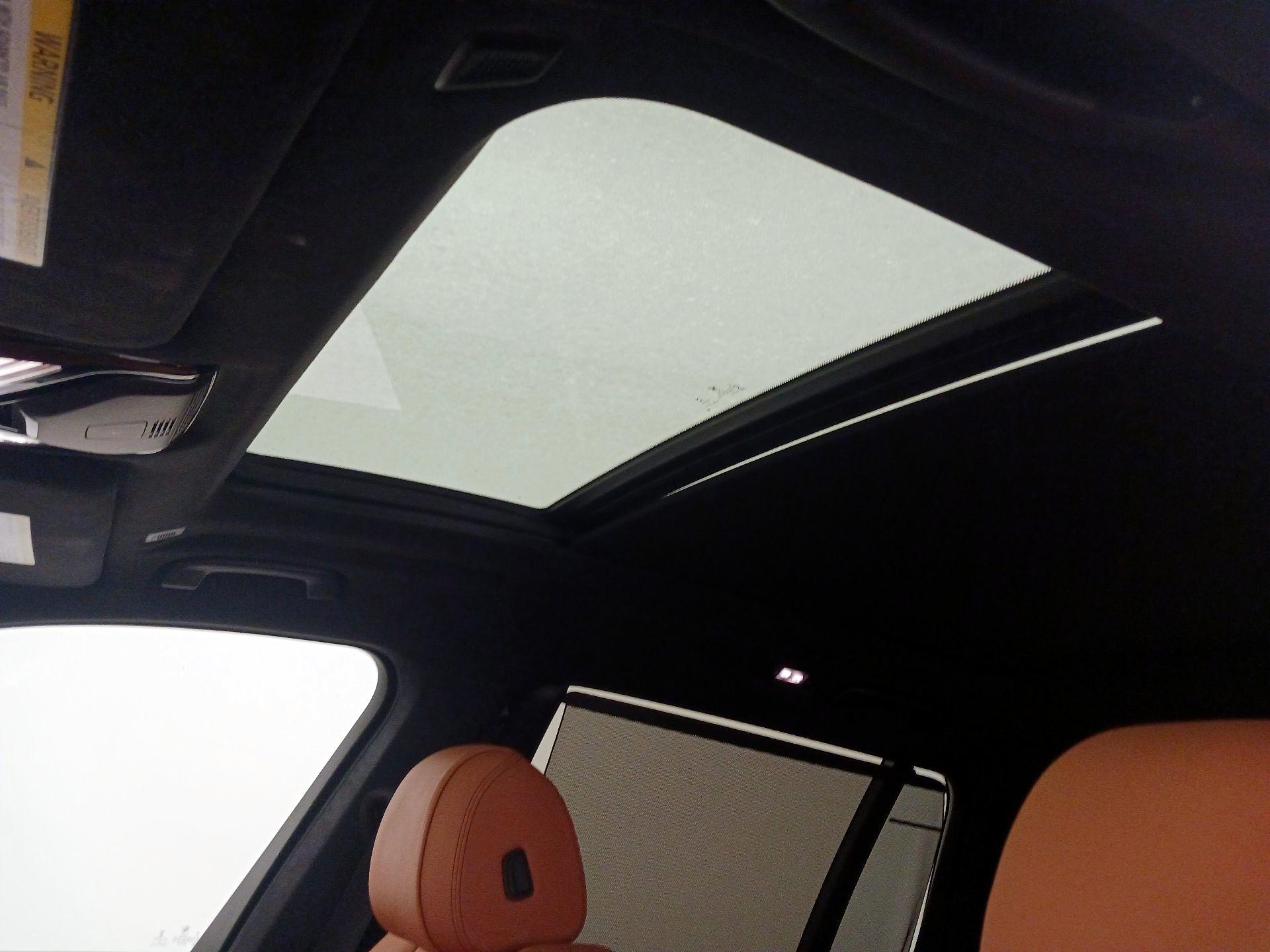 Thumbnail: 2021 BMW X7 - 20