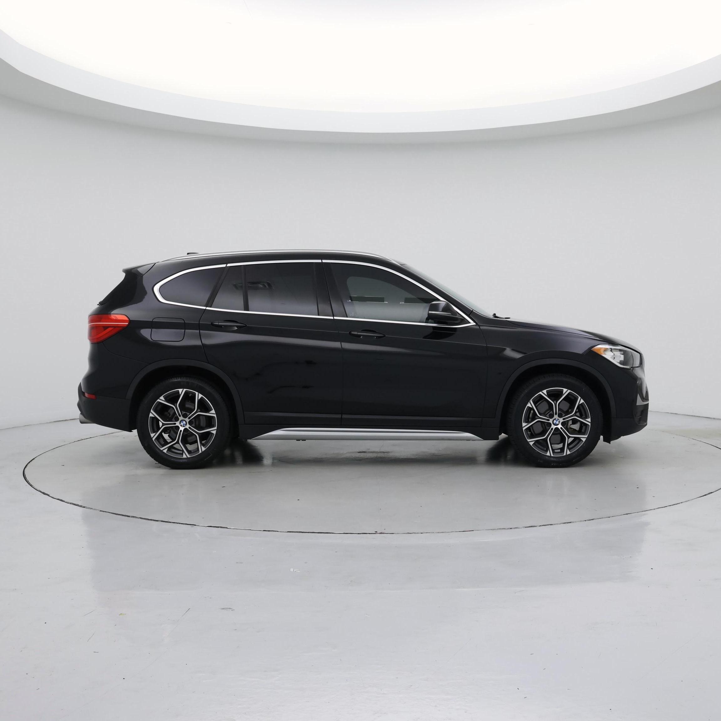 Thumbnail: 2021 BMW X1 - 7