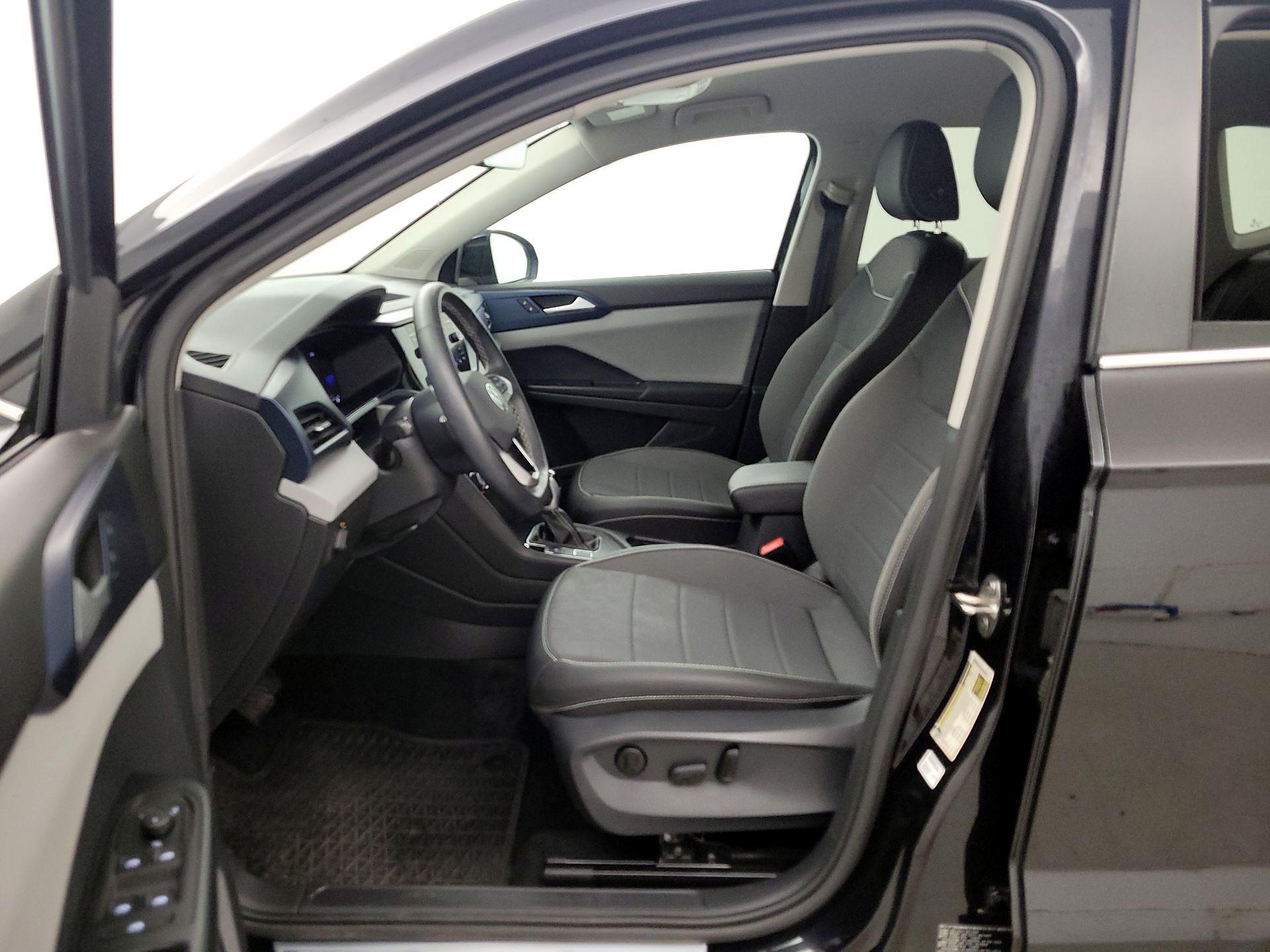 Thumbnail: 2023 Volkswagen Taos - 11