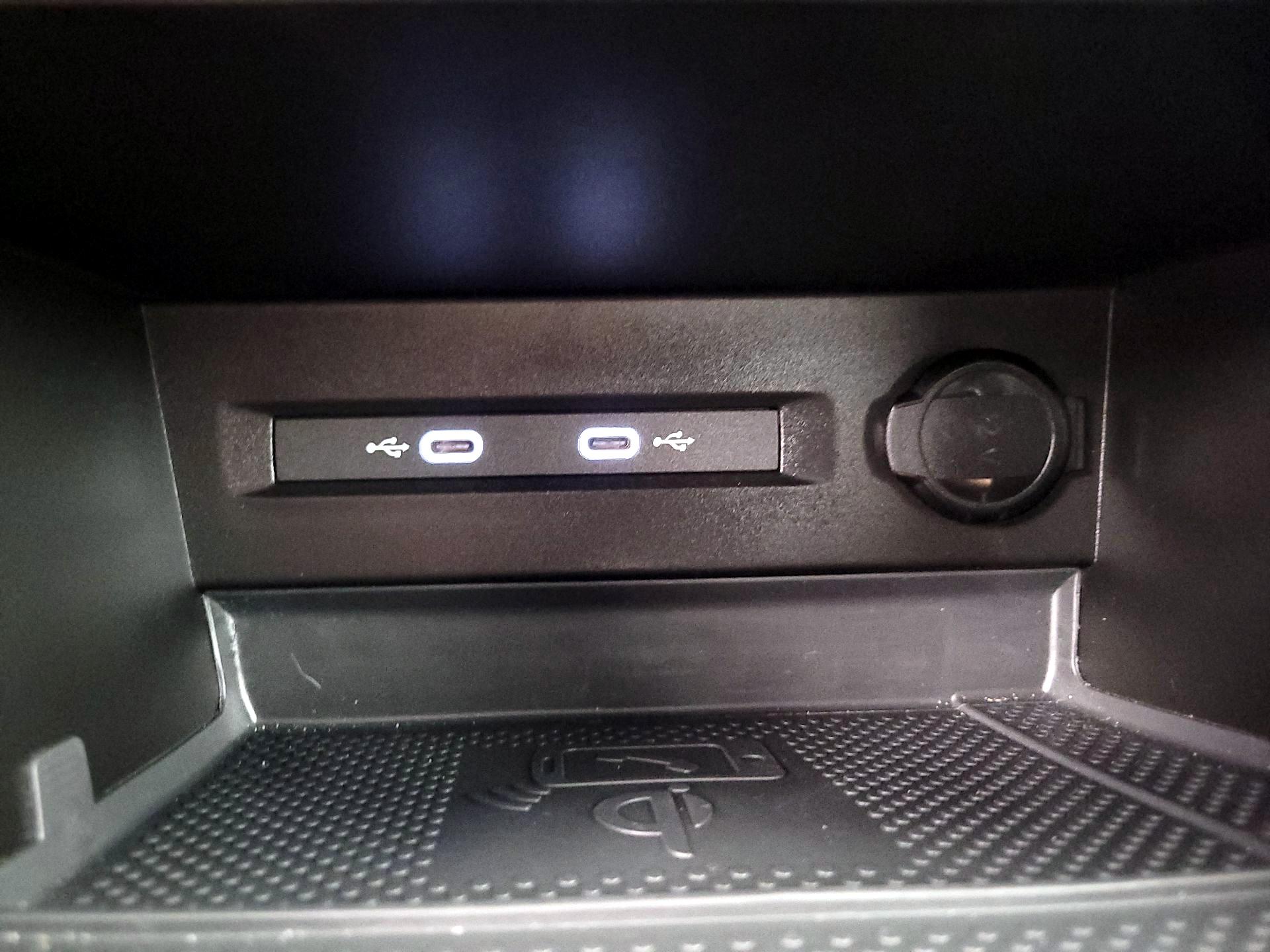 Thumbnail: 2023 Volkswagen Taos - 18