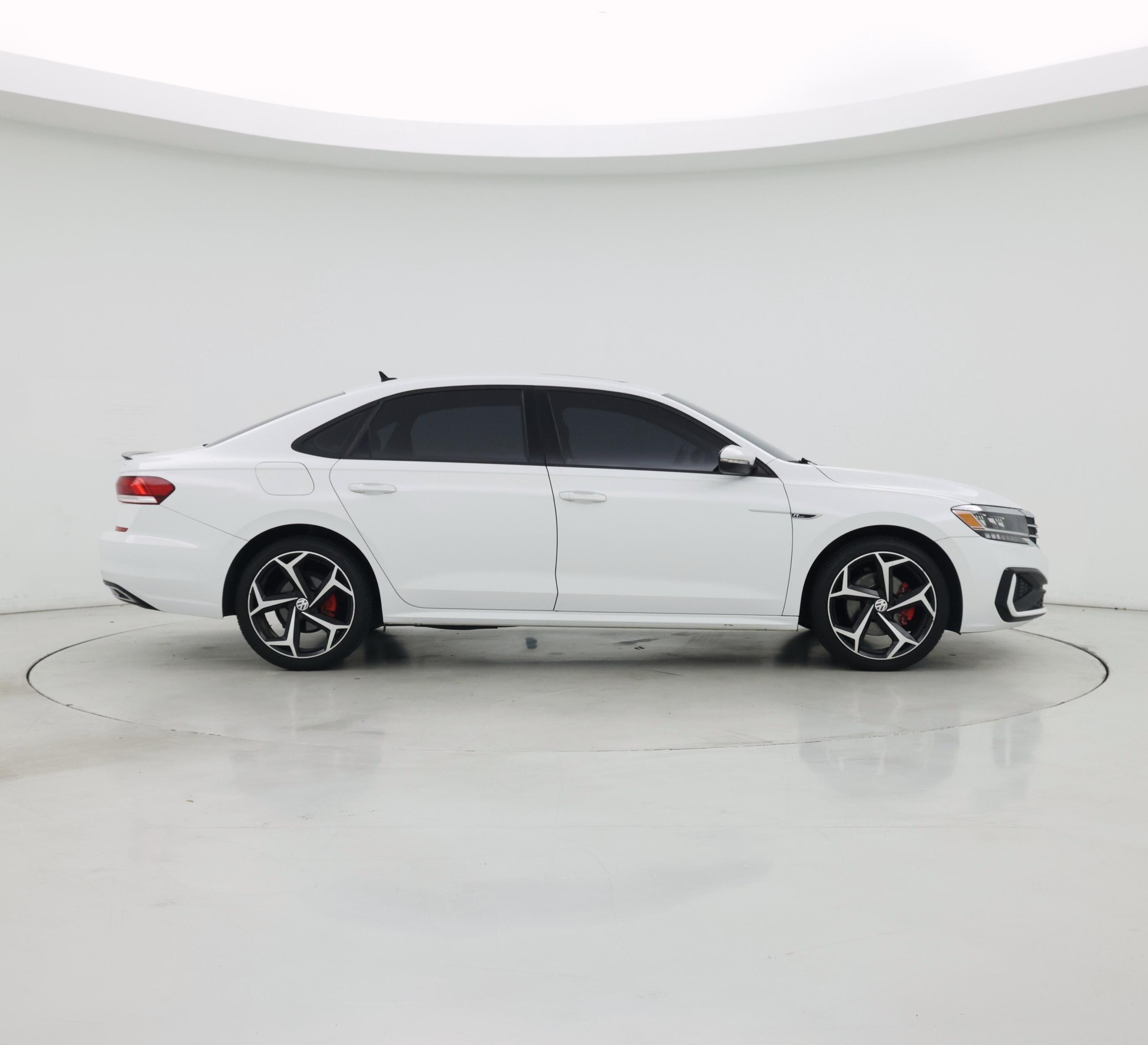 Thumbnail: 2020 Volkswagen Passat - 7