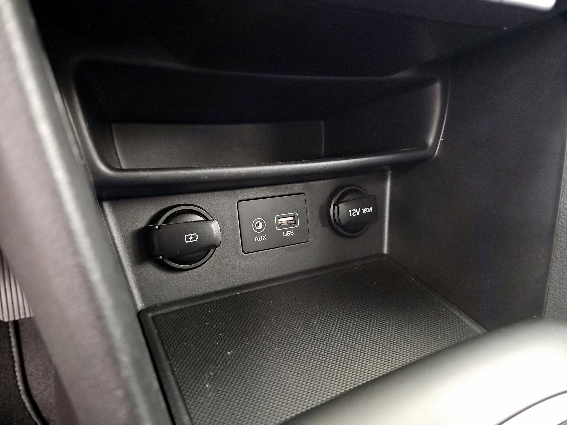 Thumbnail: 2021 Hyundai Kona - 18