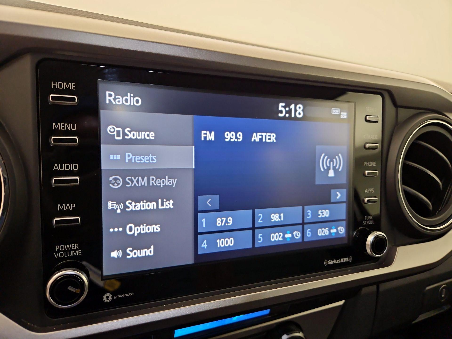 Thumbnail: 2023 Toyota Tacoma - 15