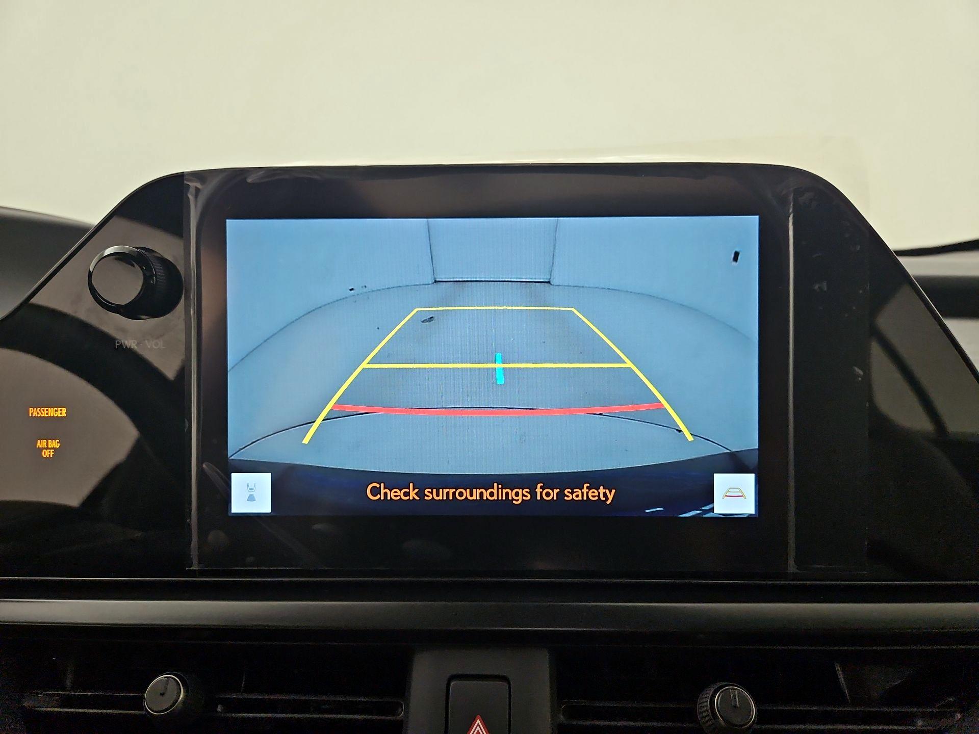 Thumbnail: 2025 Lexus UX - 14