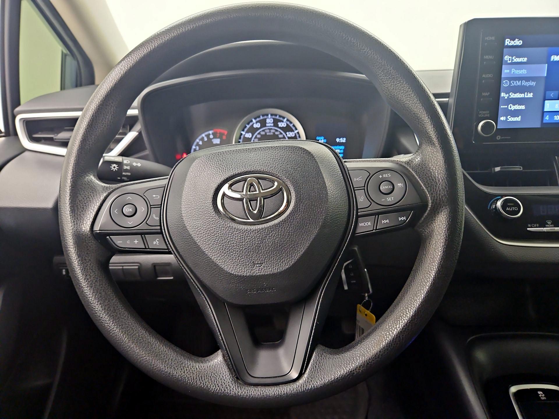 Thumbnail: 2022 Toyota Corolla - 10