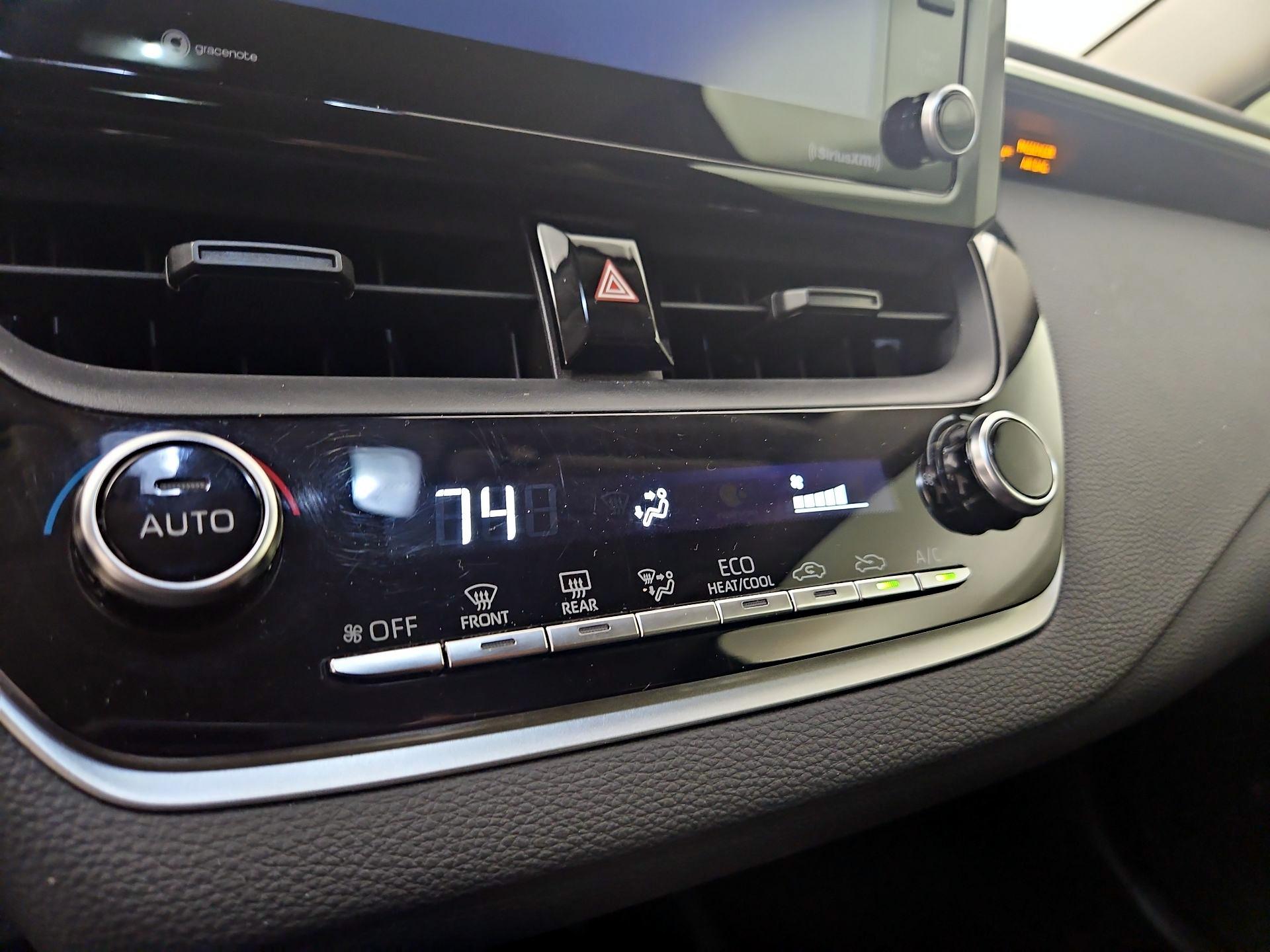 Thumbnail: 2022 Toyota Corolla - 16