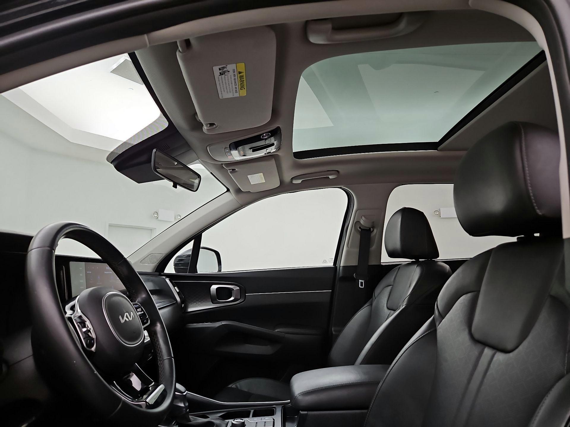 Thumbnail: 2022 Kia Sorento - 20