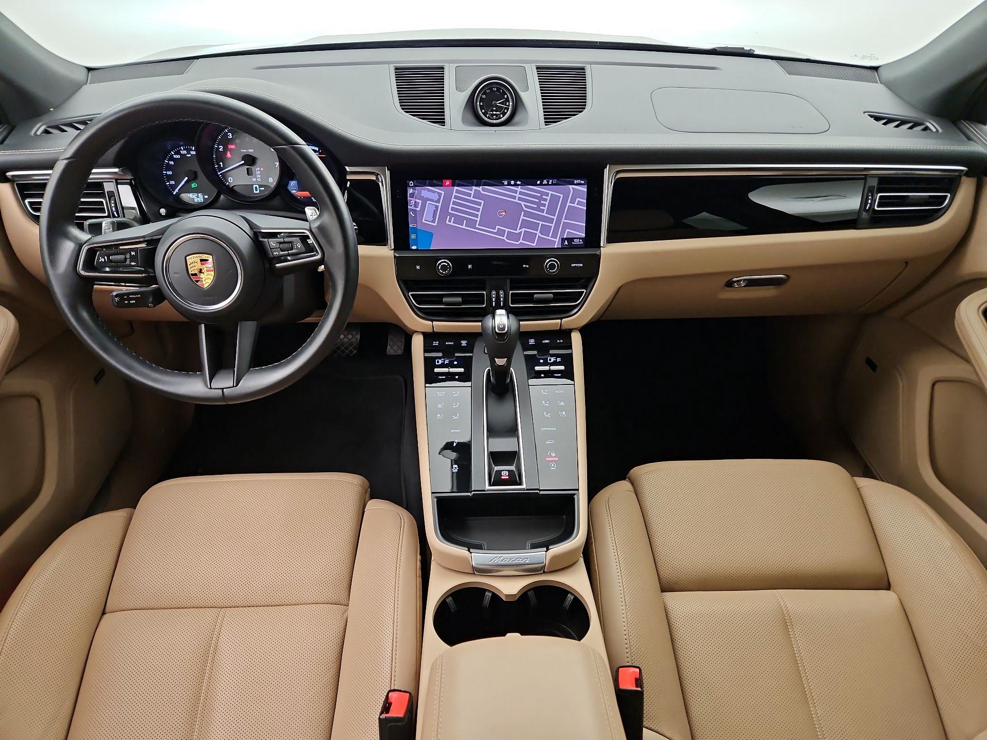 Thumbnail: 2022 Porsche Macan - 9