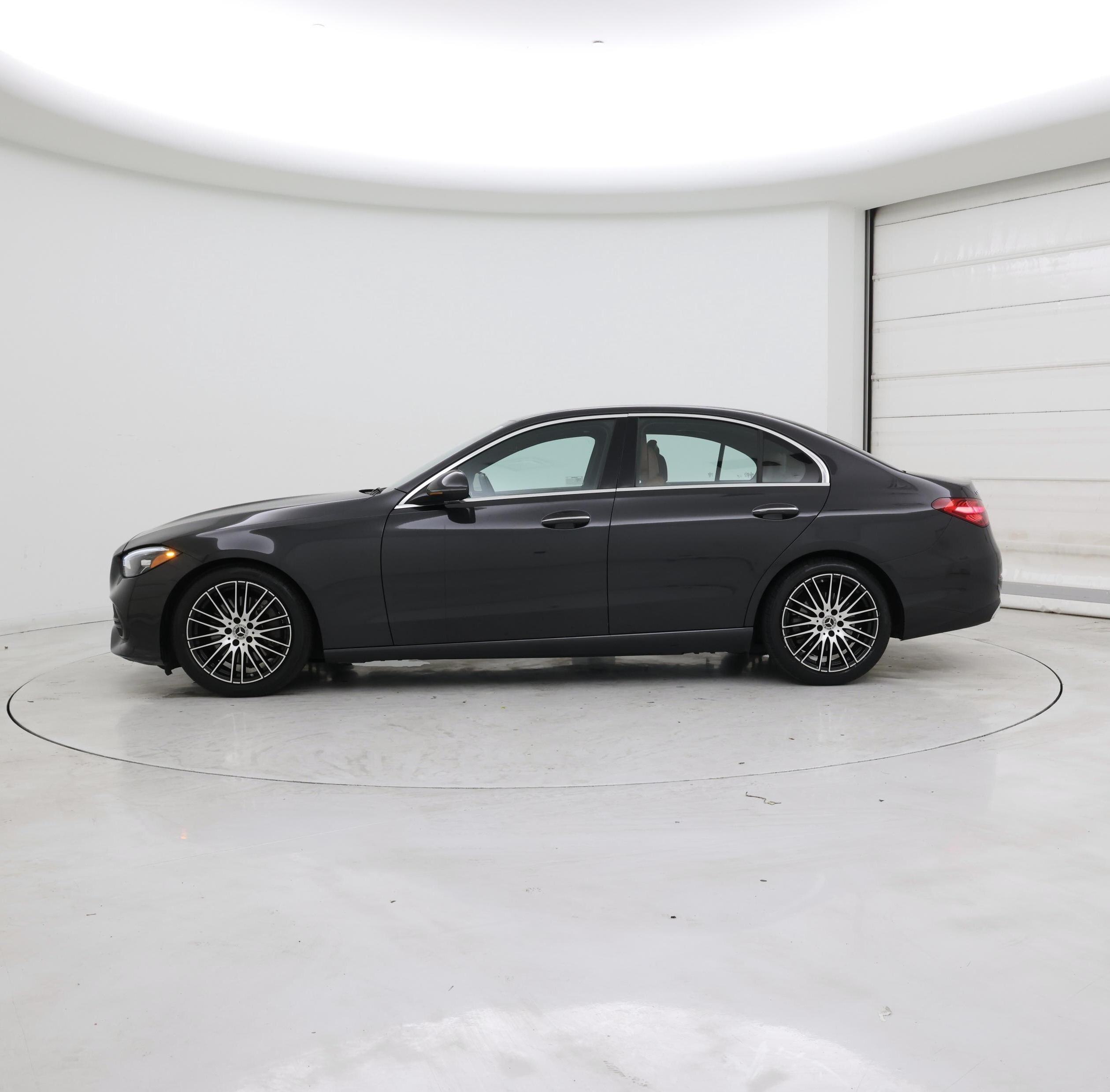 Thumbnail: 2022 Mercedes-Benz C-Class - 3